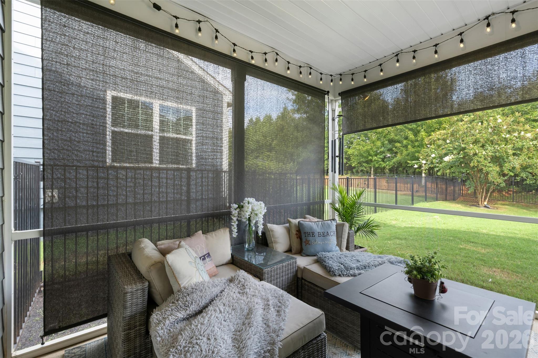 355 Kentmere Lane Property Photo 33