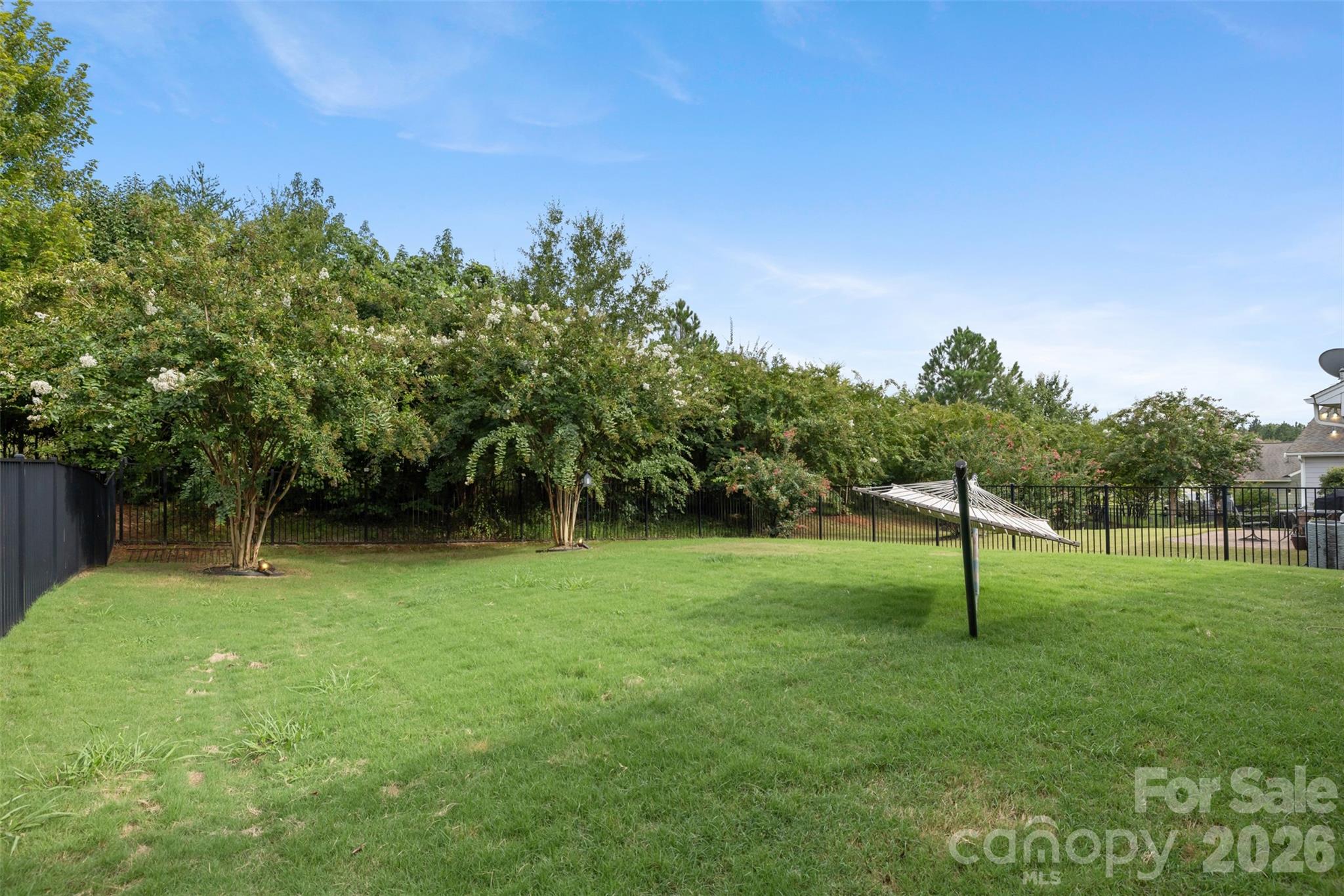 355 Kentmere Lane Property Photo 34