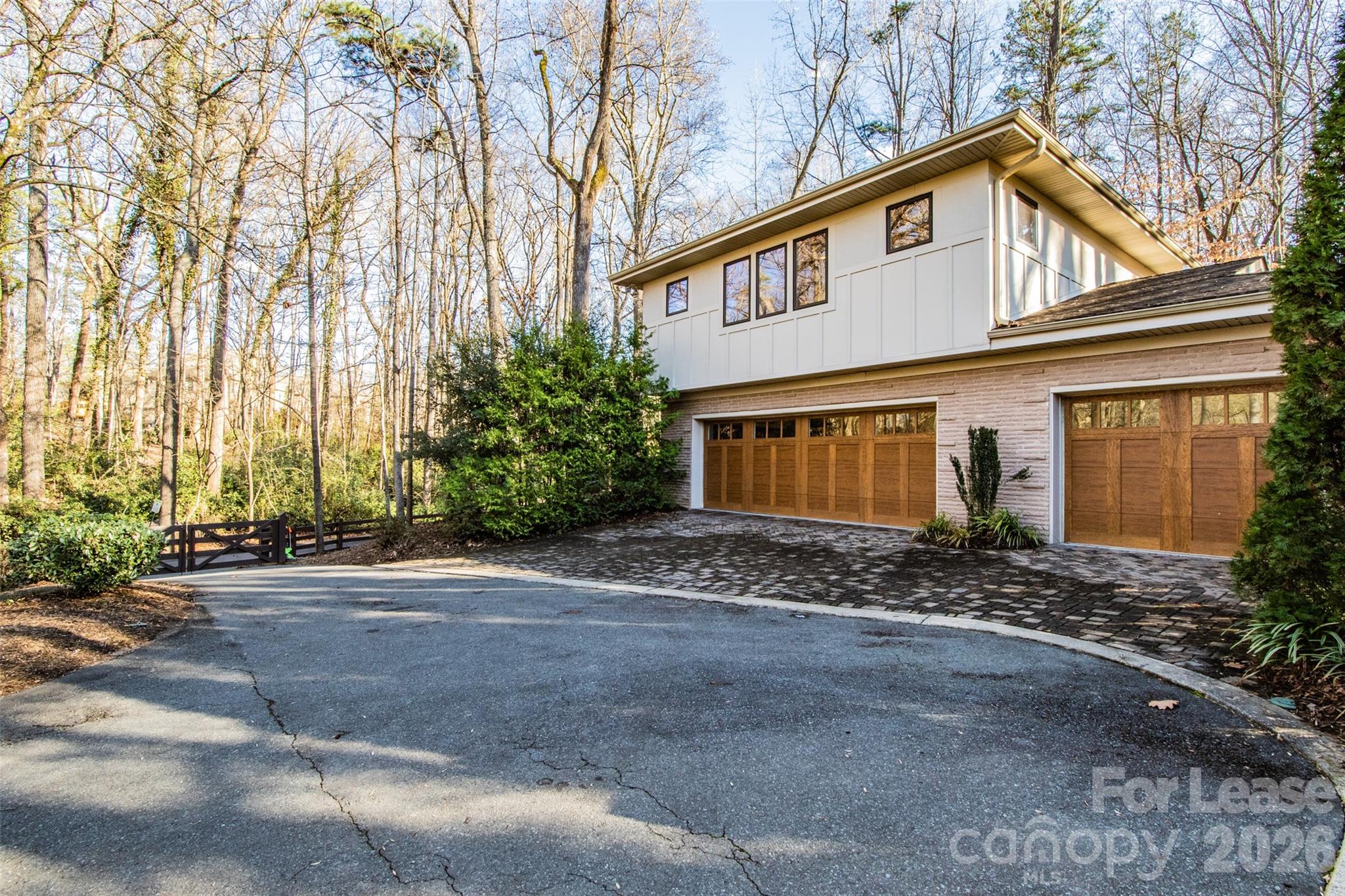 3911 Lakeside Drive Property Photo 30