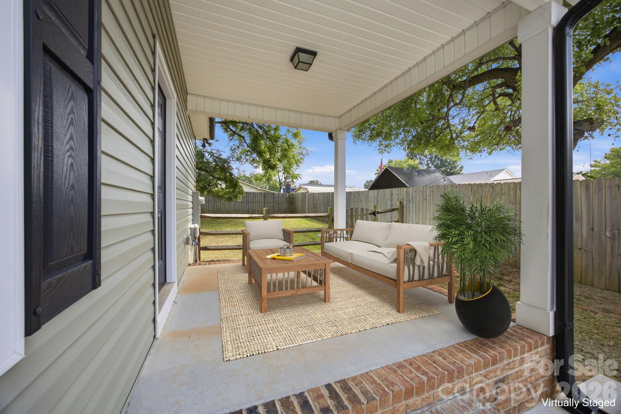 221 York Avenue Property Photo 28