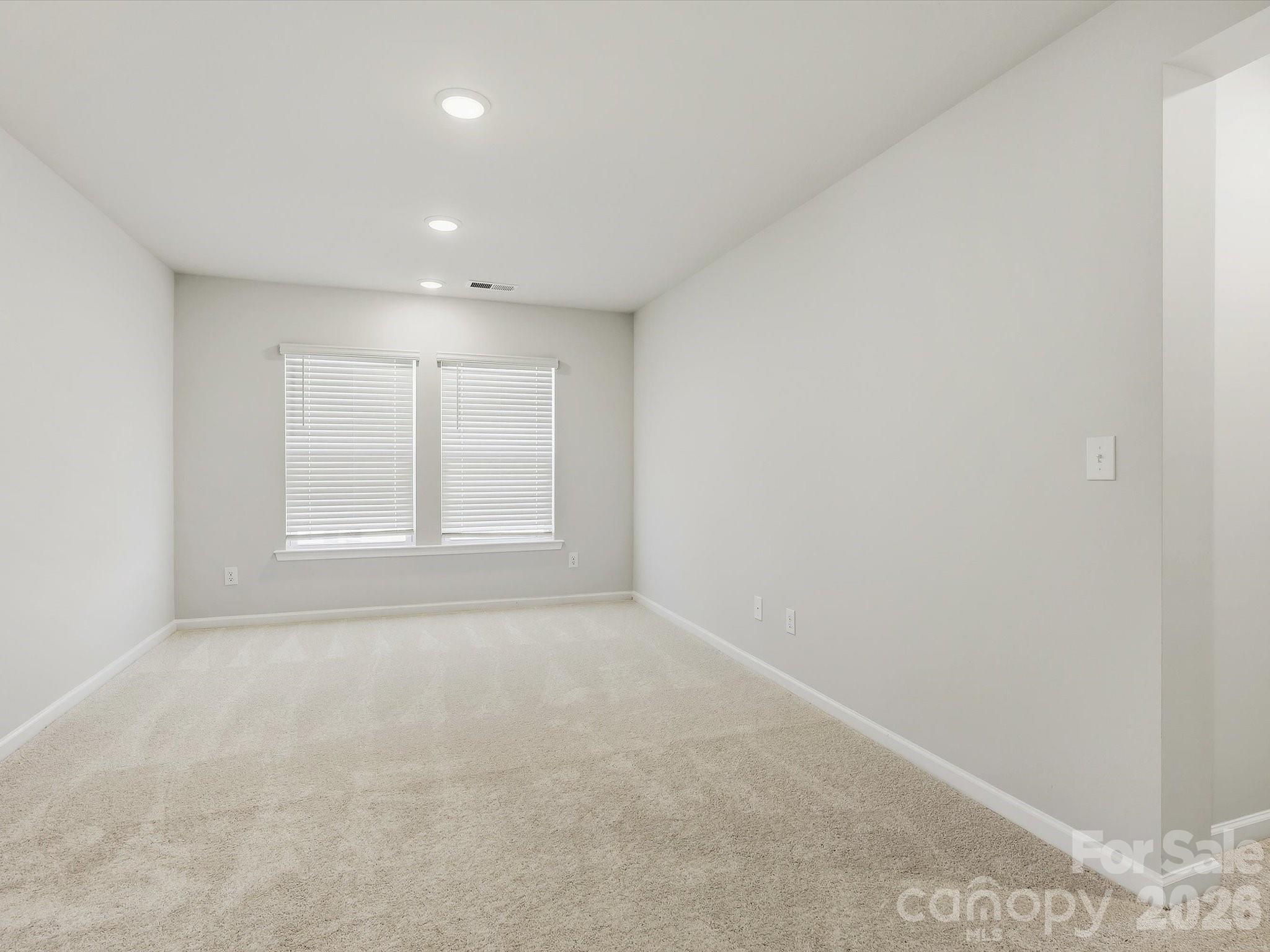 10034 Mamillion Drive Property Photo 11