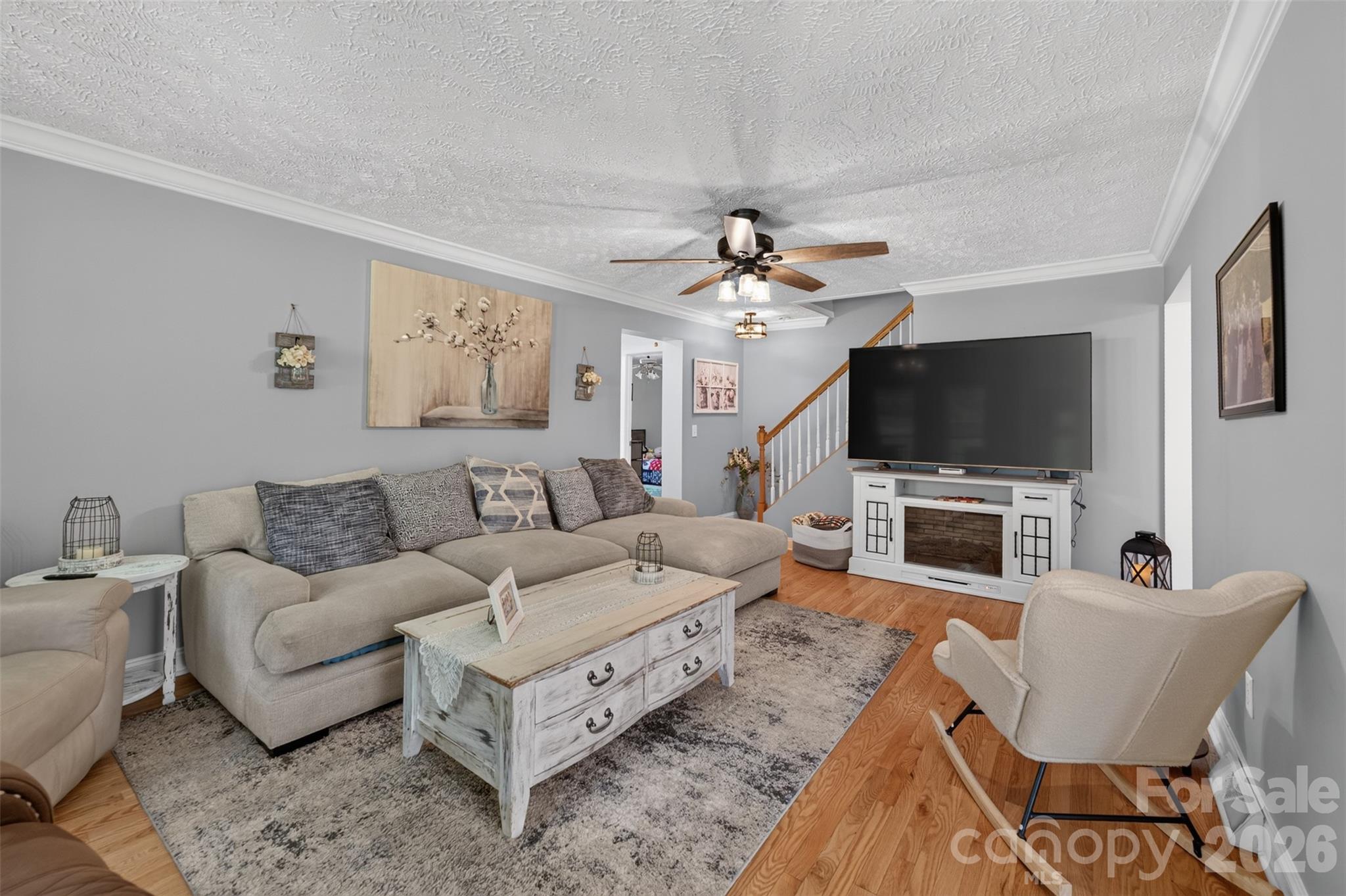 618 Indian Hill Road Property Photo 13