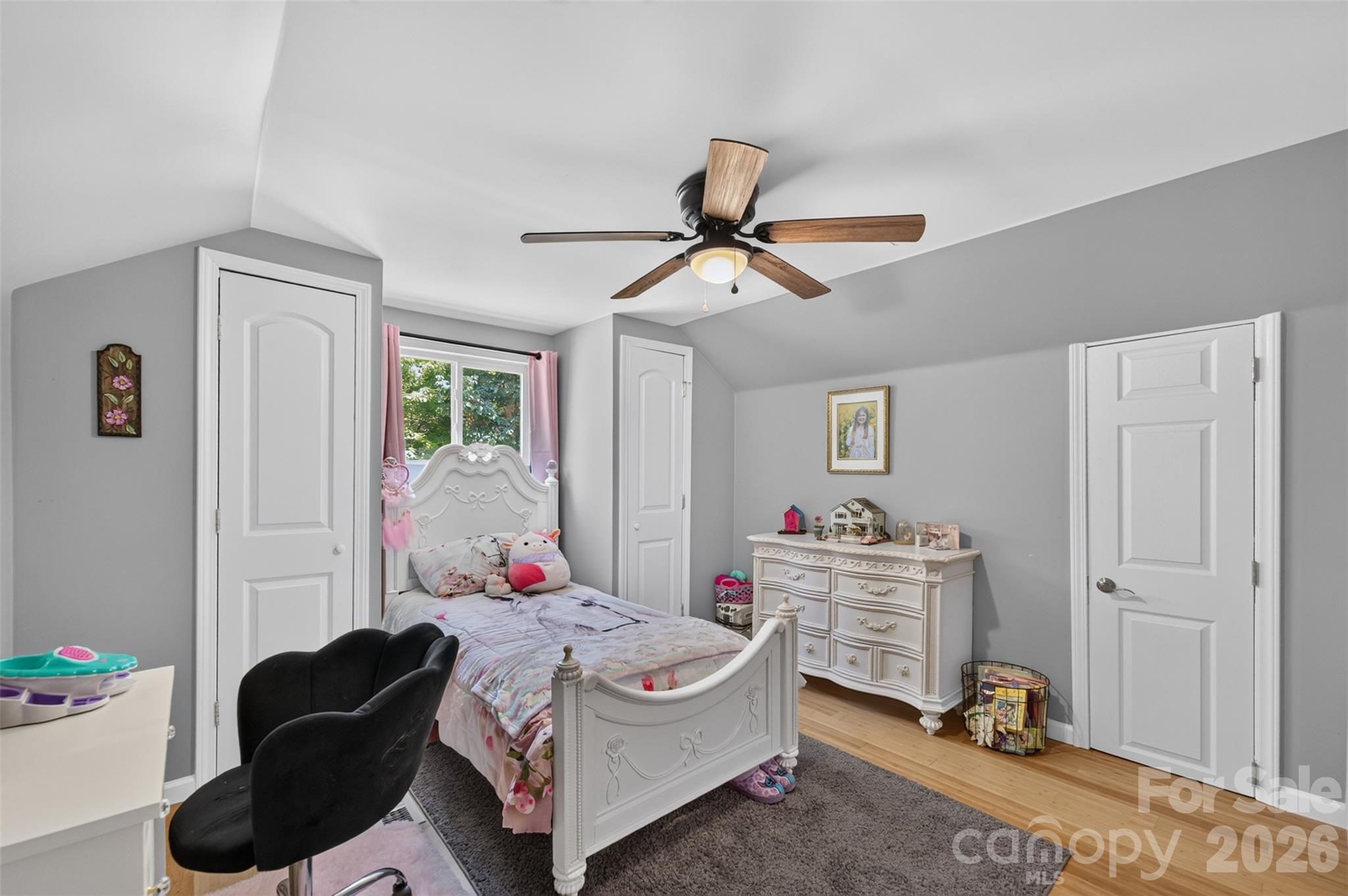 618 Indian Hill Road Property Photo 37