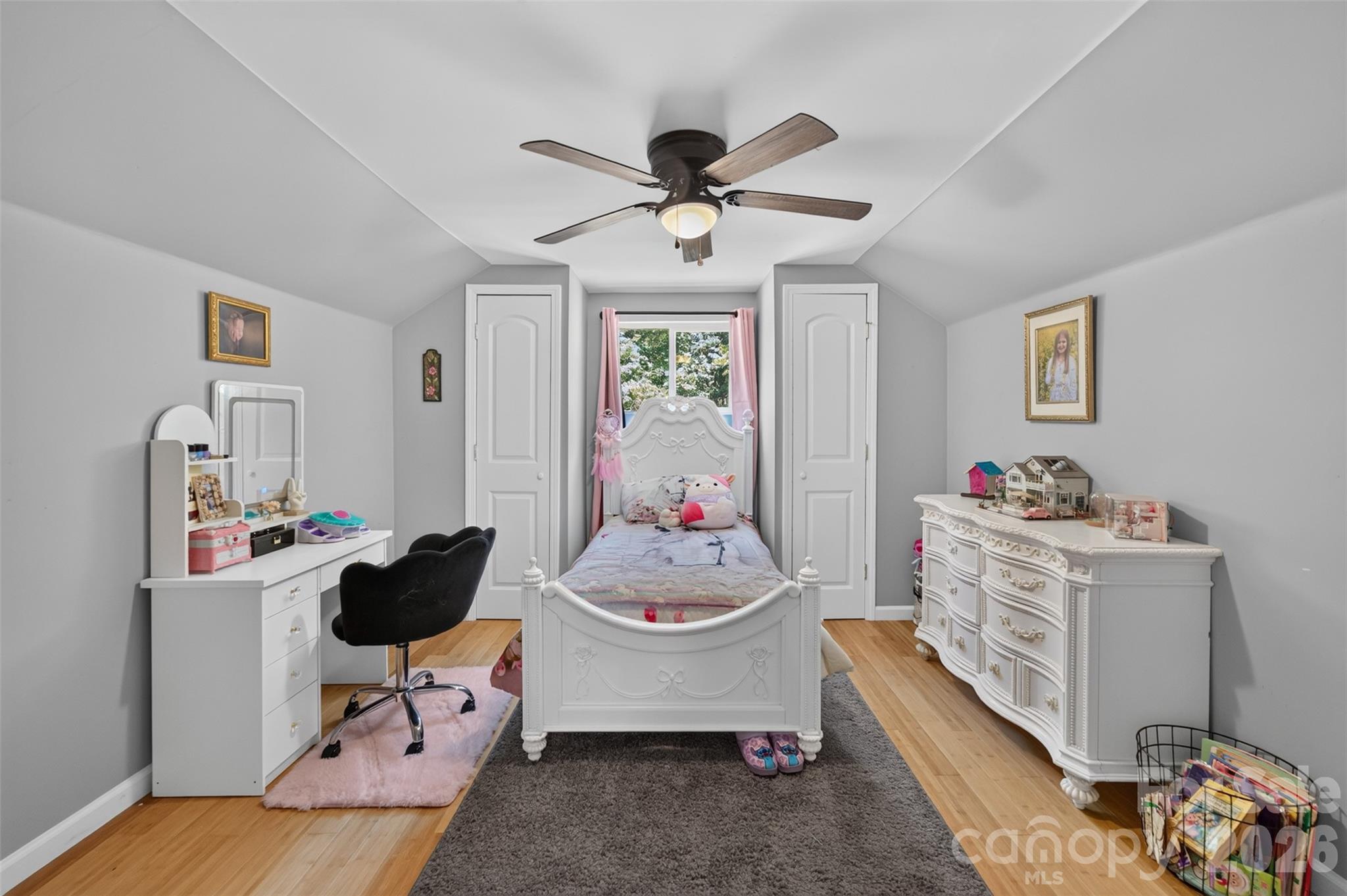 618 Indian Hill Road Property Photo 38
