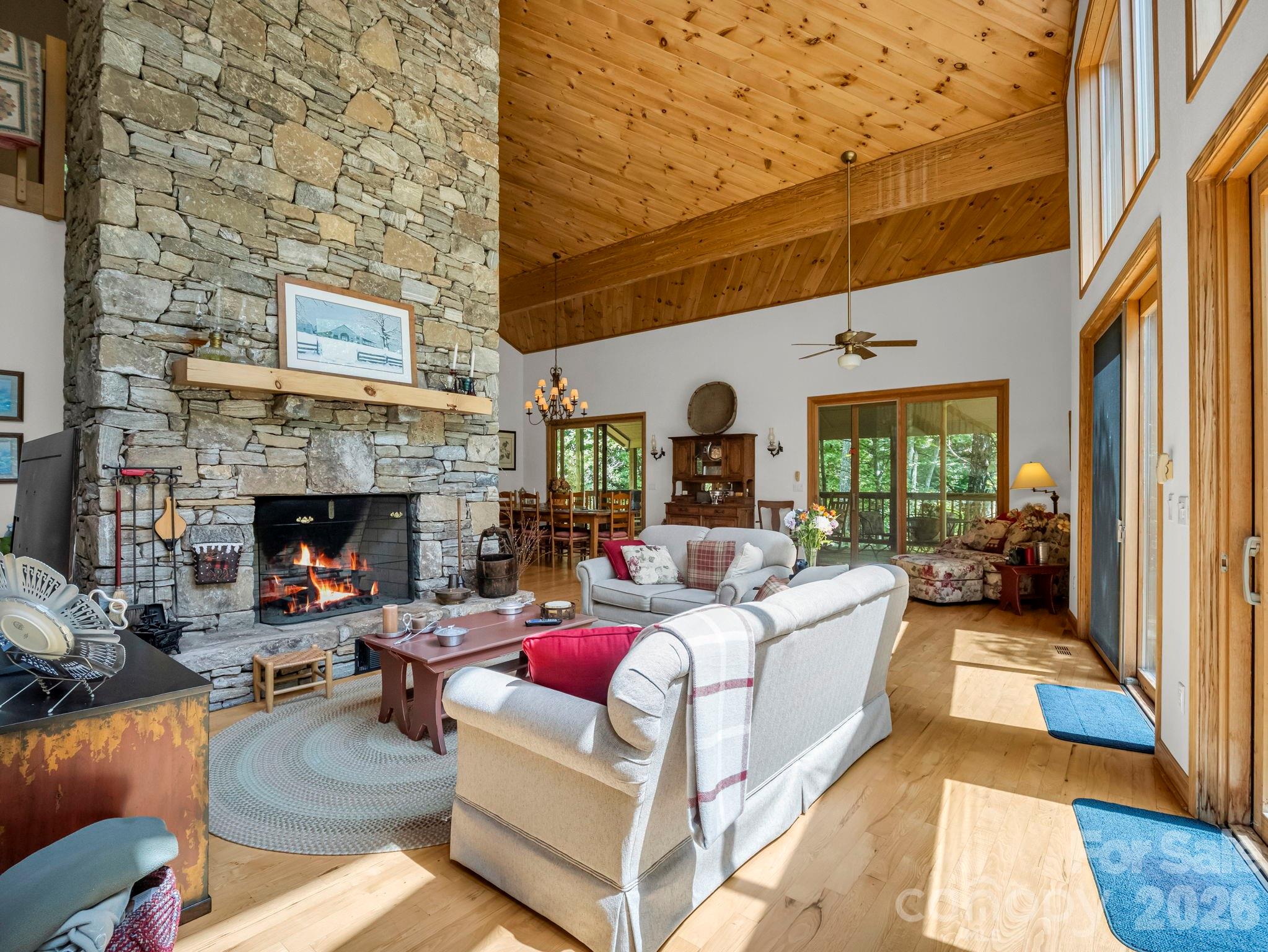 366 Summer Haven Road Property Photo 1