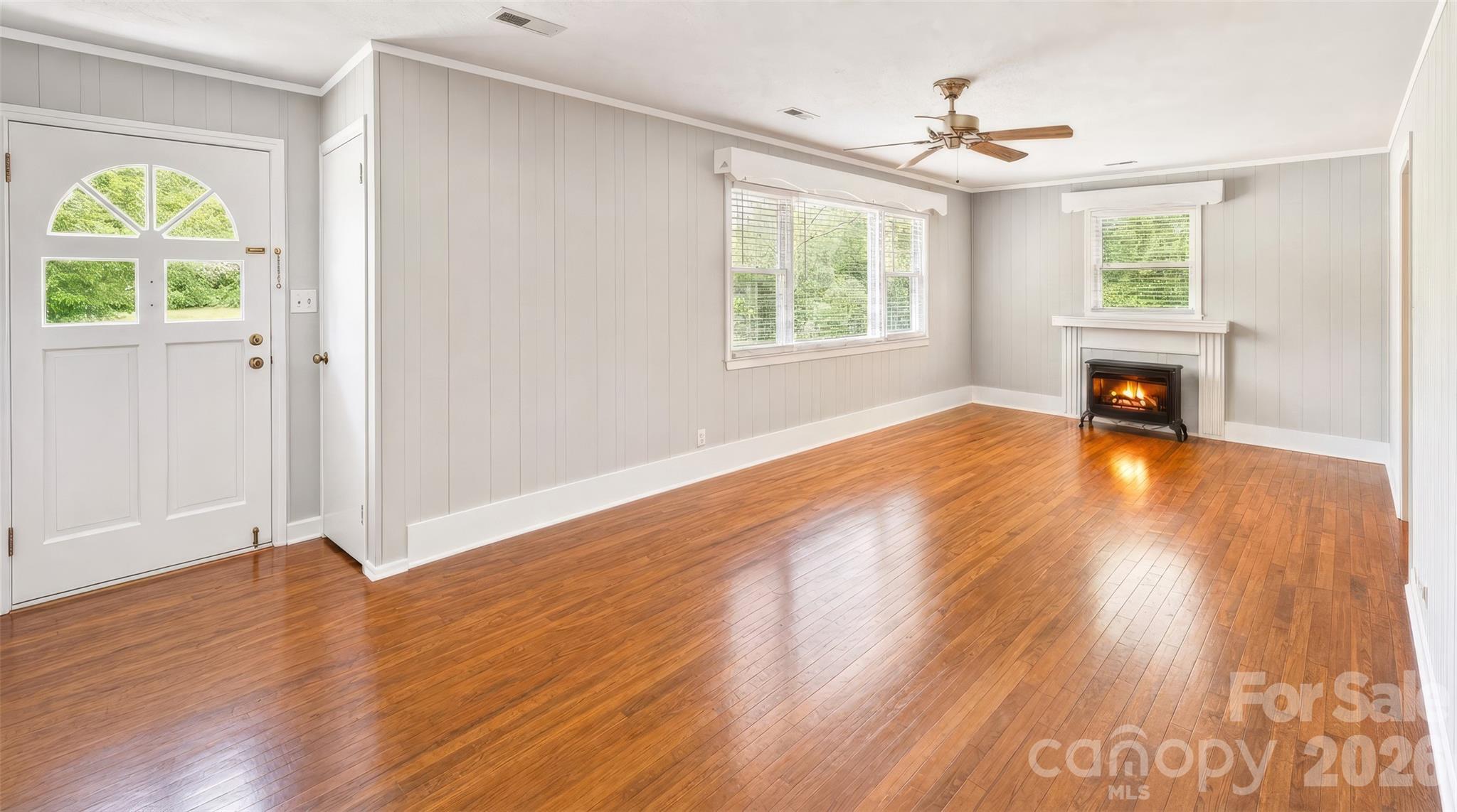 116 Clark Street Property Photo 8