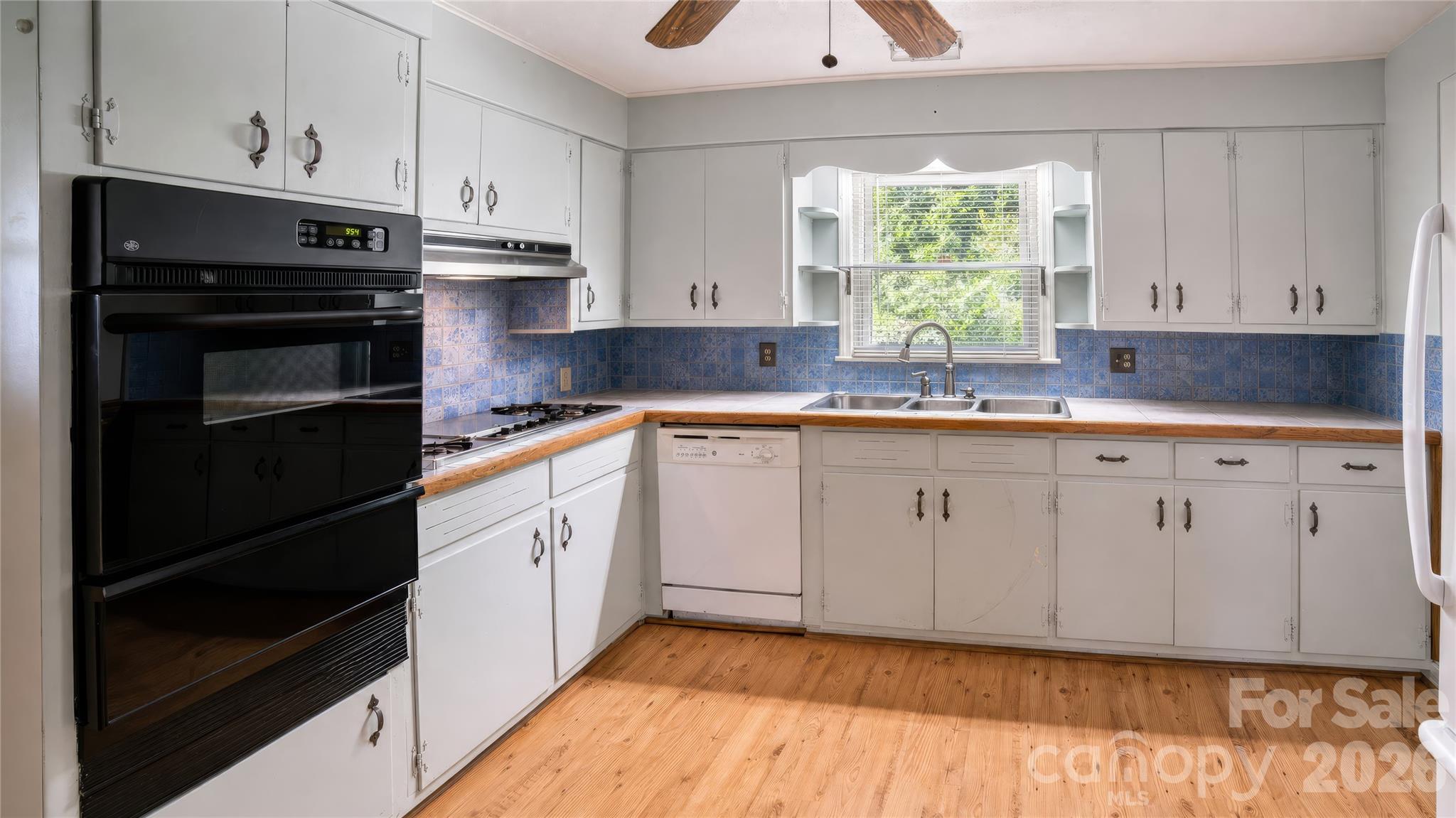 116 Clark Street Property Photo 11
