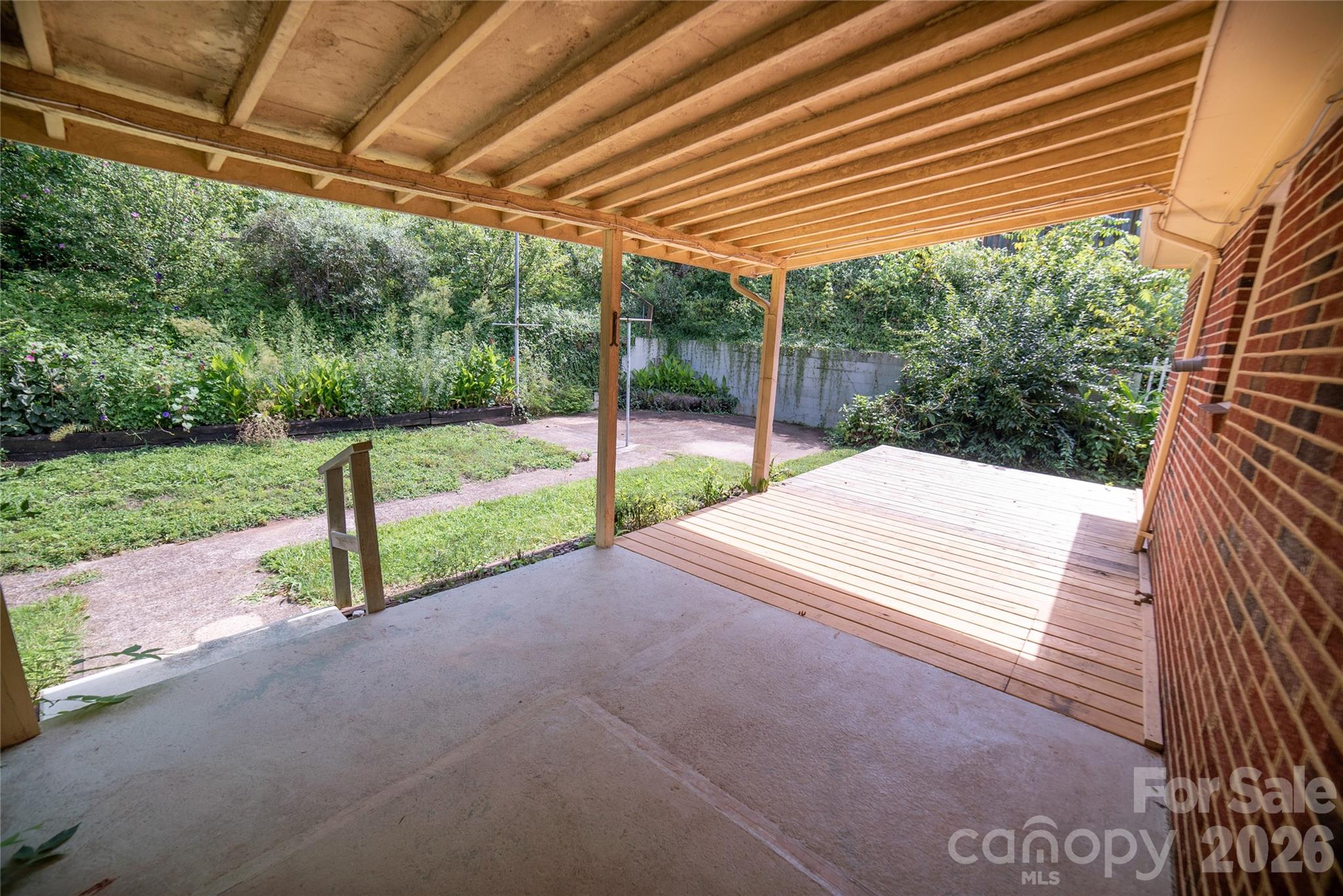 116 Clark Street Property Photo 22