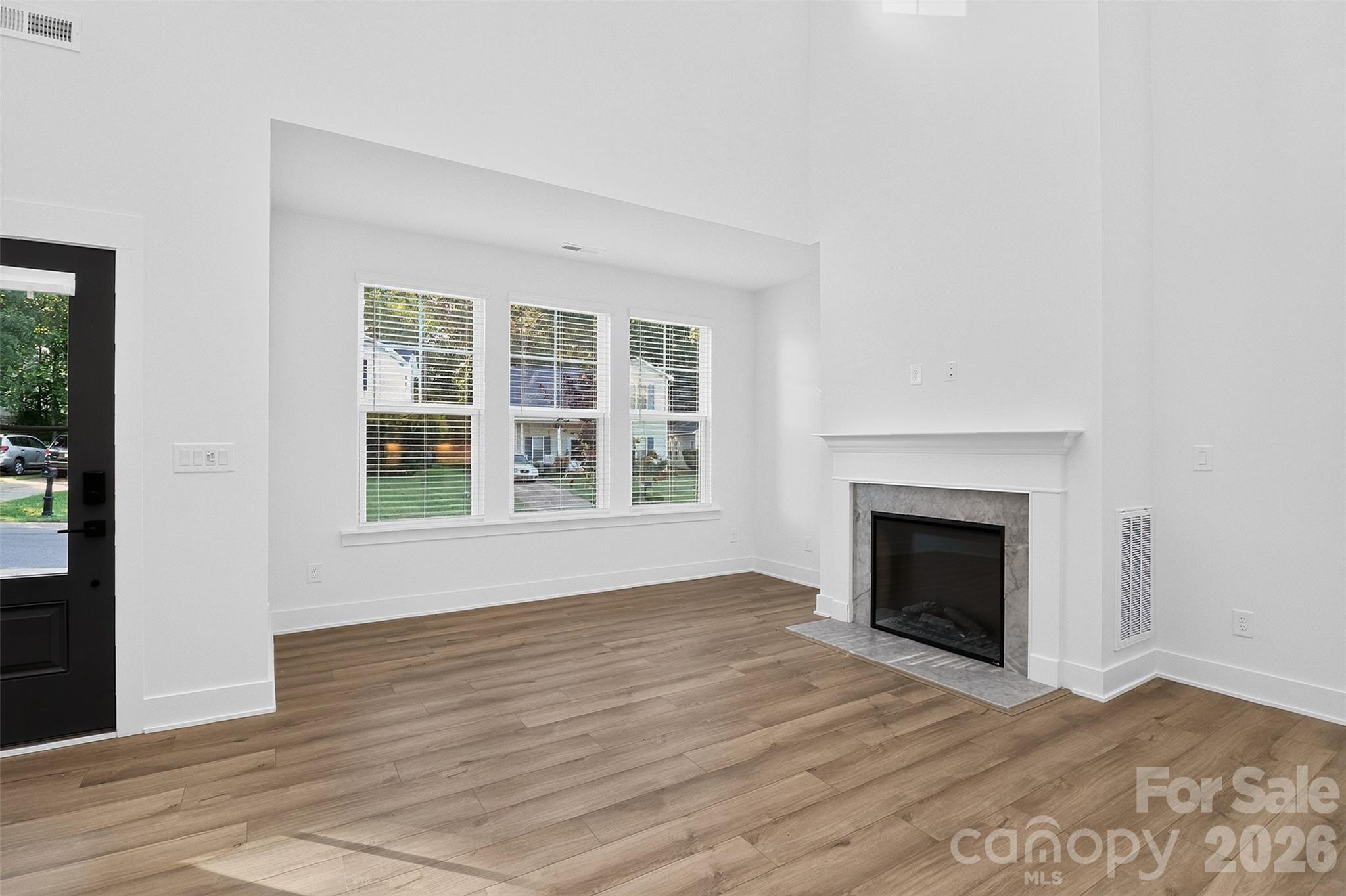 3616 Bullard Street Property Photo 5