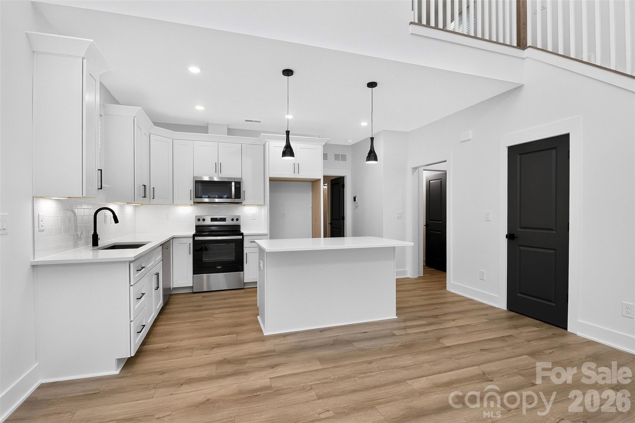 3616 Bullard Street Property Photo 18