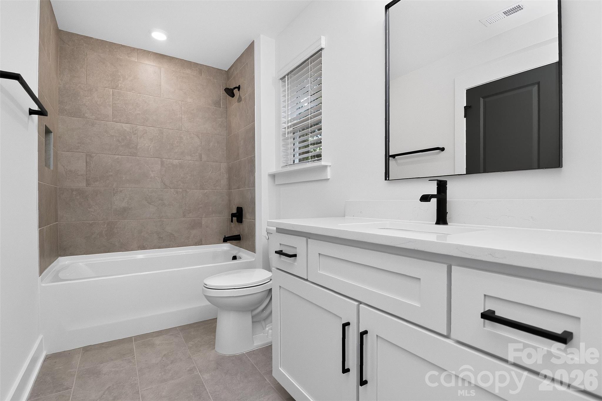 3616 Bullard Street Property Photo 31