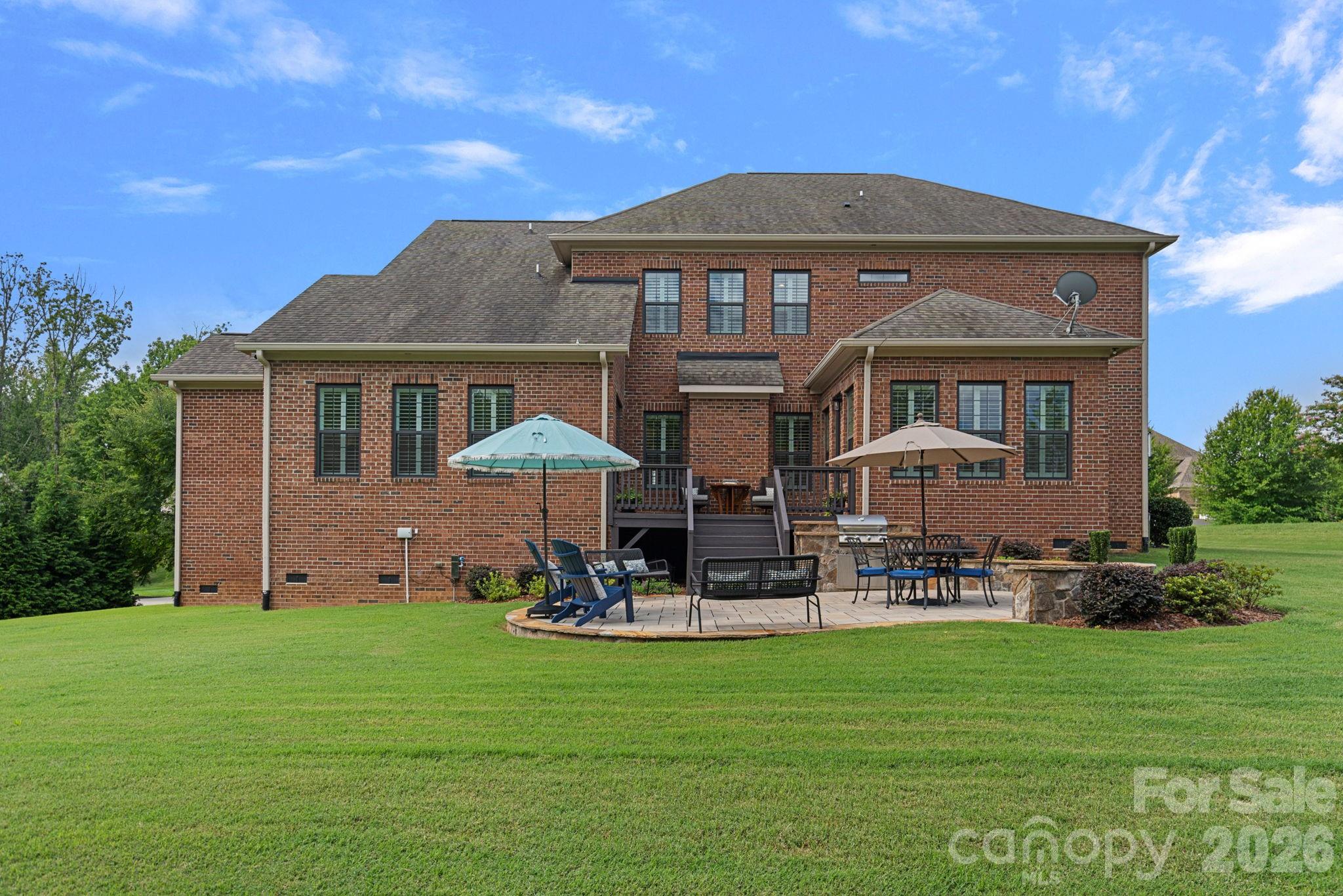 107 Barlow Street Property Photo 40