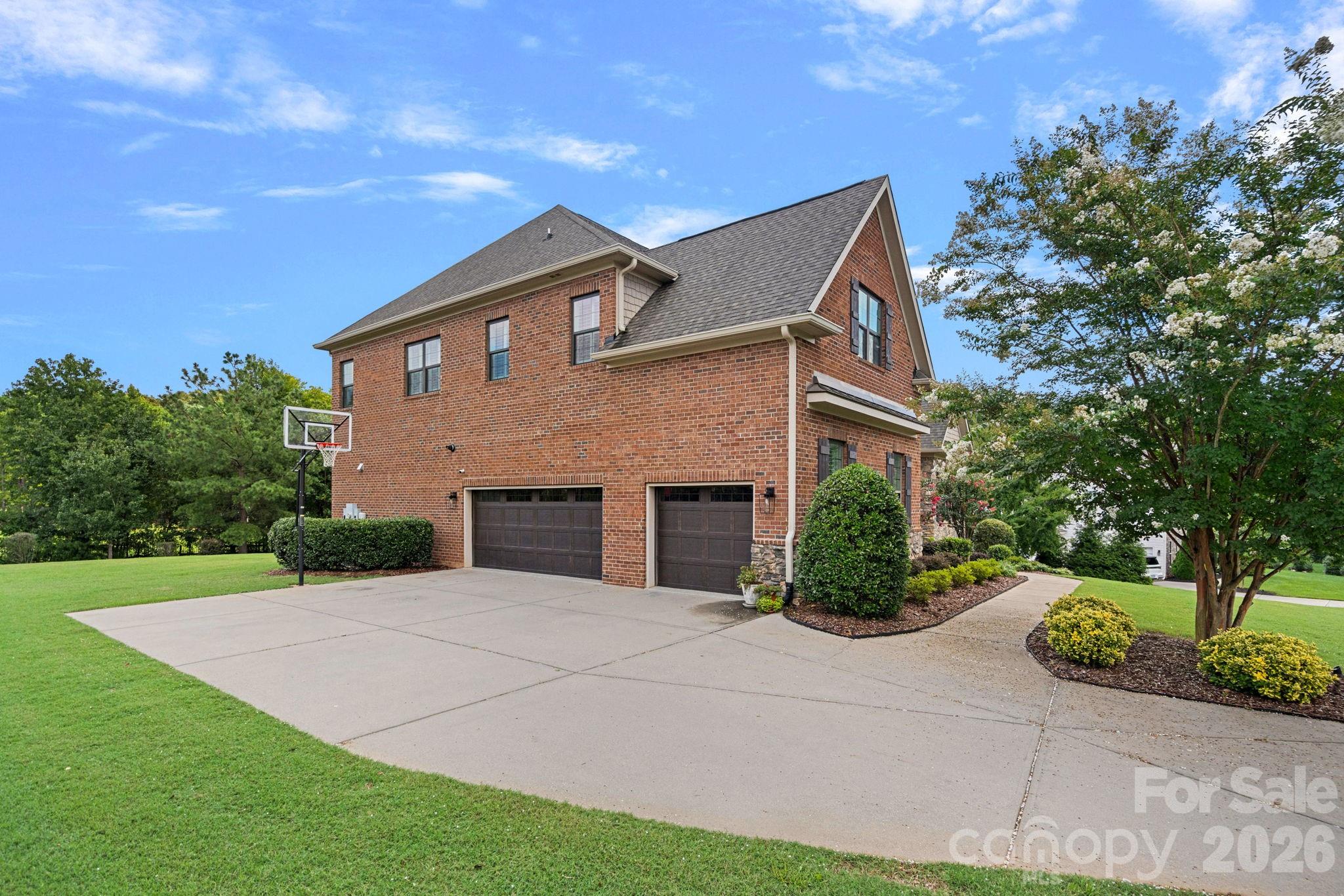 107 Barlow Street Property Photo 42