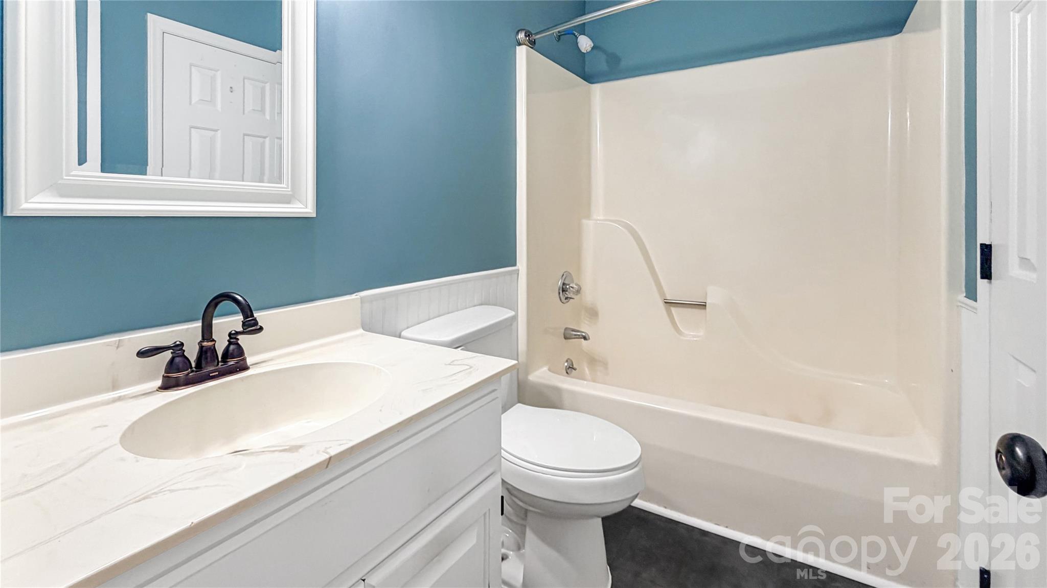 16539 Grapperhall Drive Property Photo 7