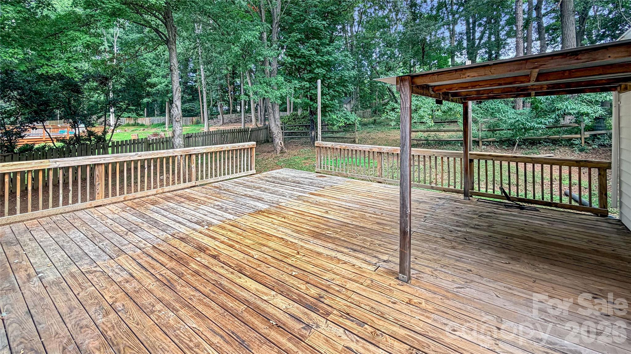 16539 Grapperhall Drive Property Photo 12
