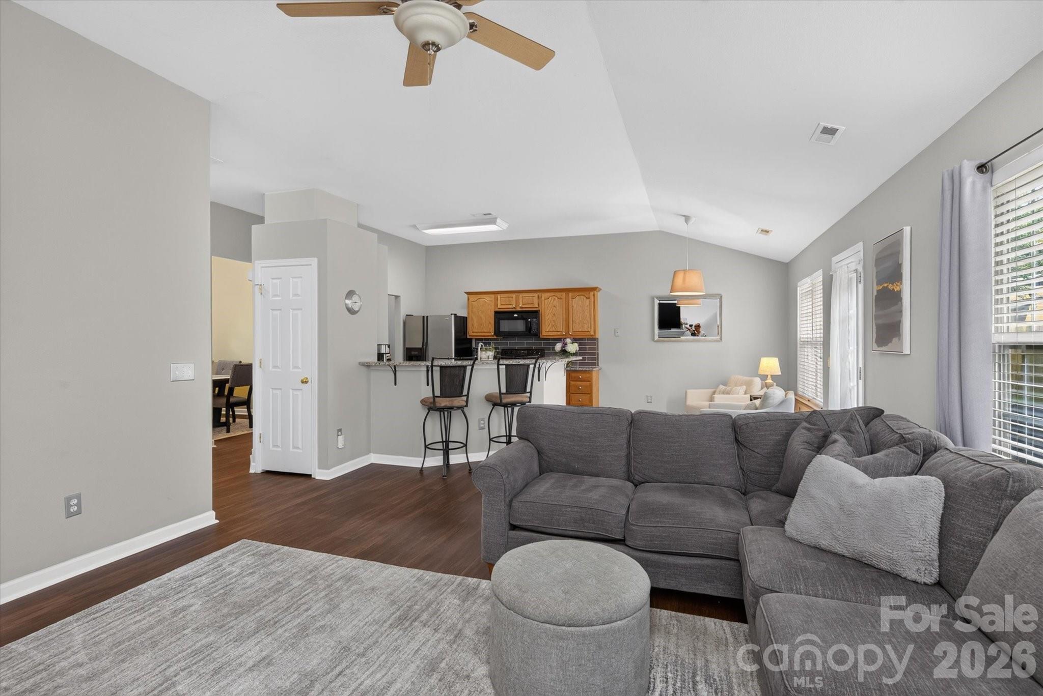 9407 Thatcher Hall Court Property Photo 12