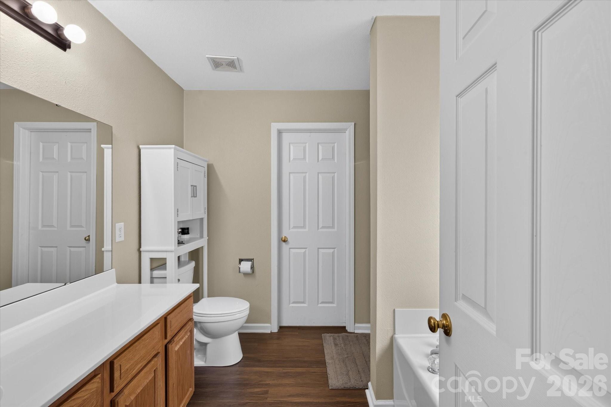 9407 Thatcher Hall Court Property Photo 21