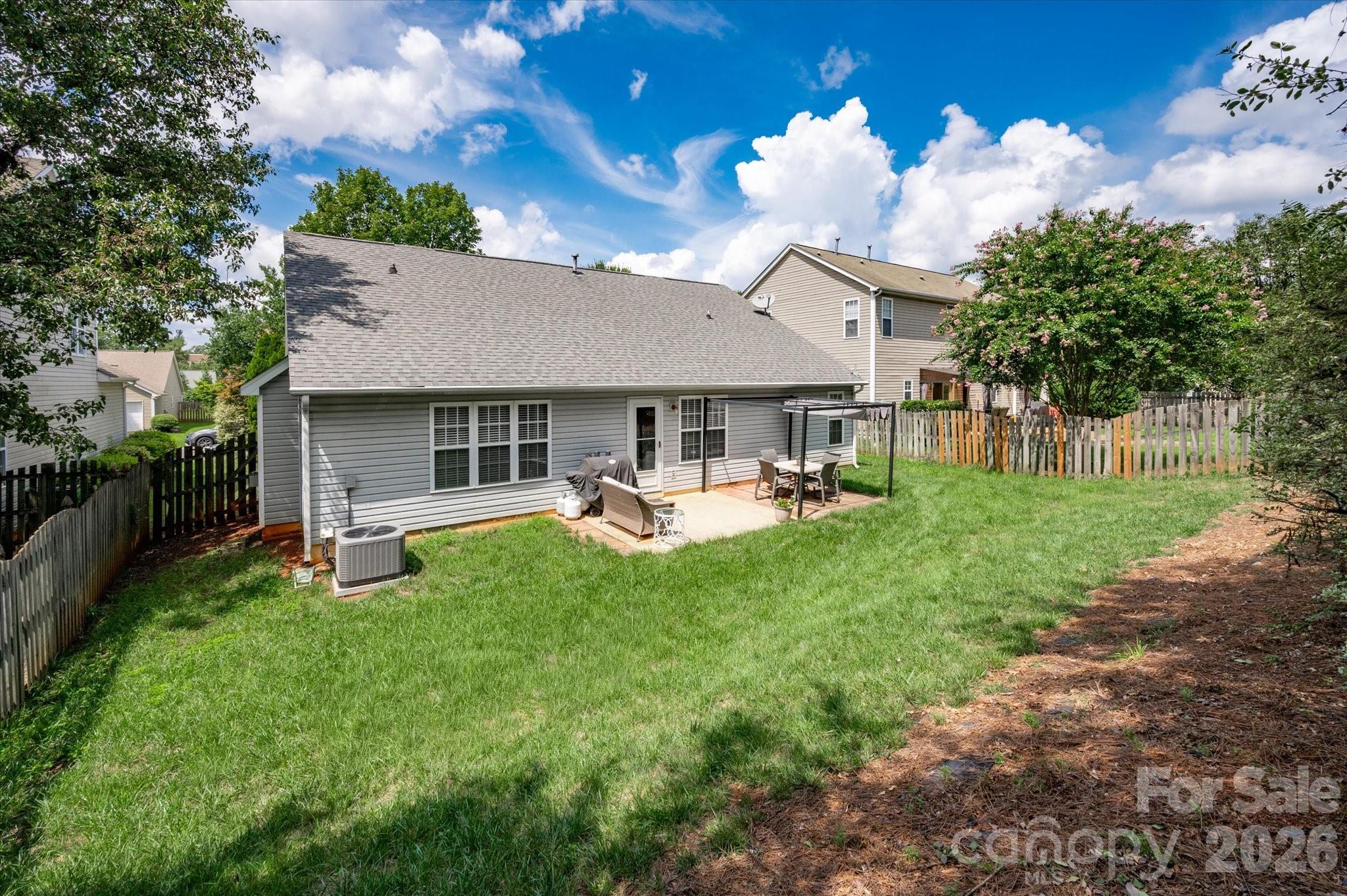 9407 Thatcher Hall Court Property Photo 31