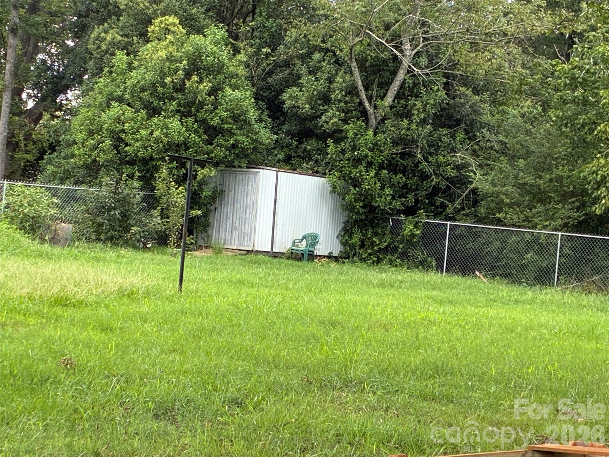 6102 Len Drive Property Photo 6