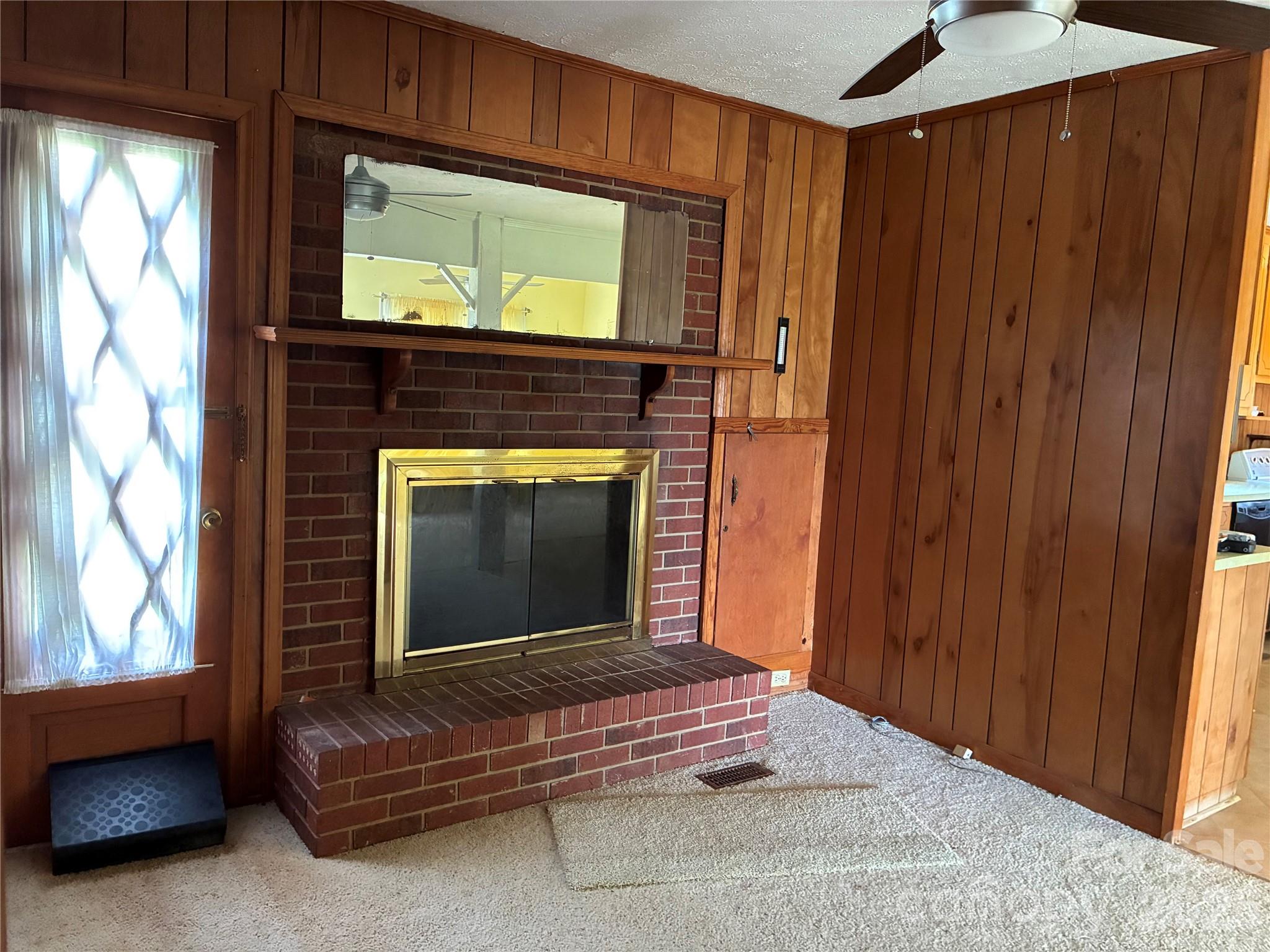 6102 Len Drive Property Photo 14
