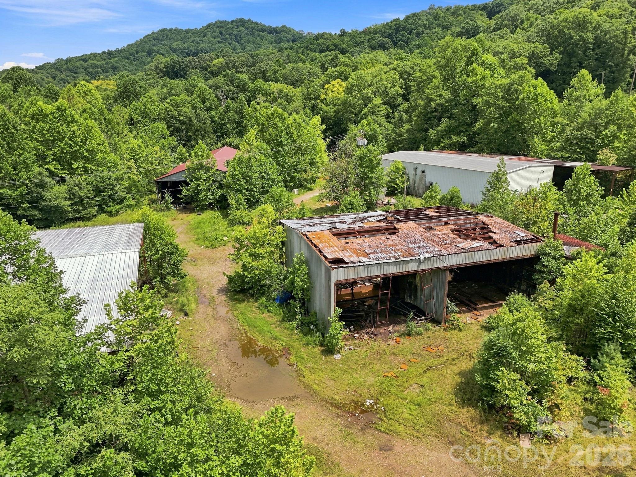 595 Maxwell Home Road Property Photo 1