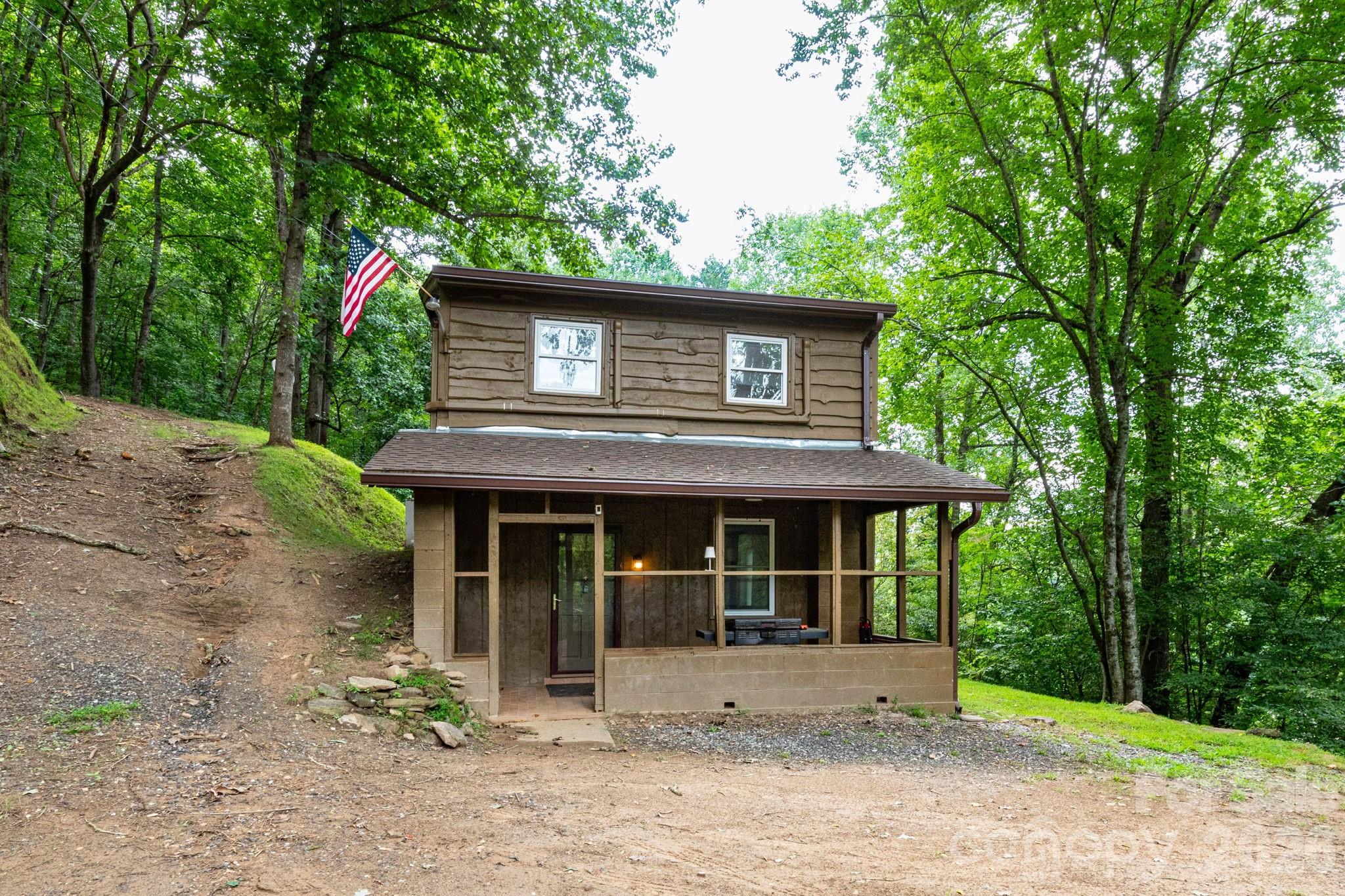 210 Sunset Farm Road Property Photo 1