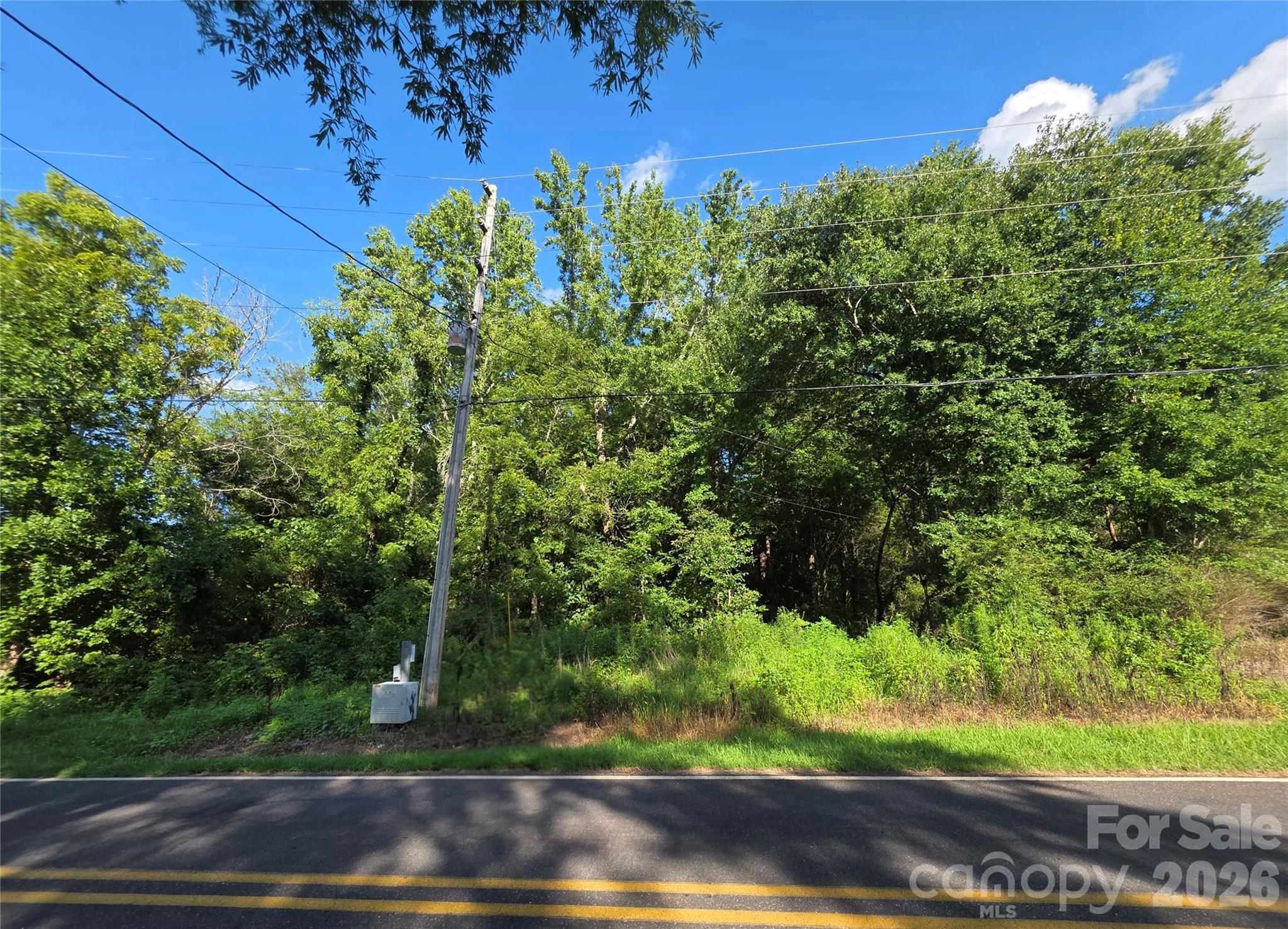 2028 Bess Town Road Property Photo