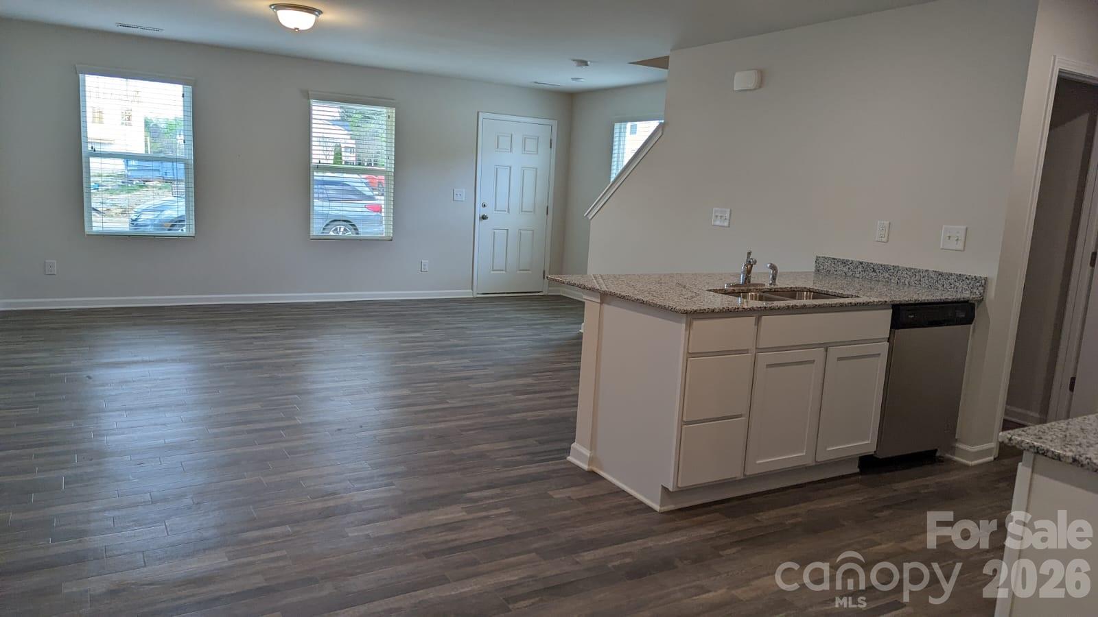 226 Winston Lane Property Photo 7
