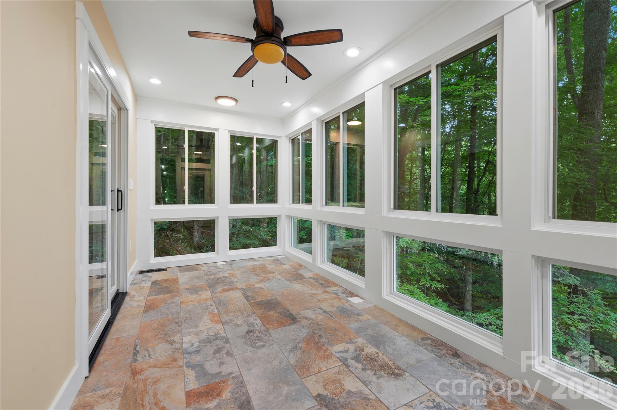 236 Holland Drive Property Photo 17