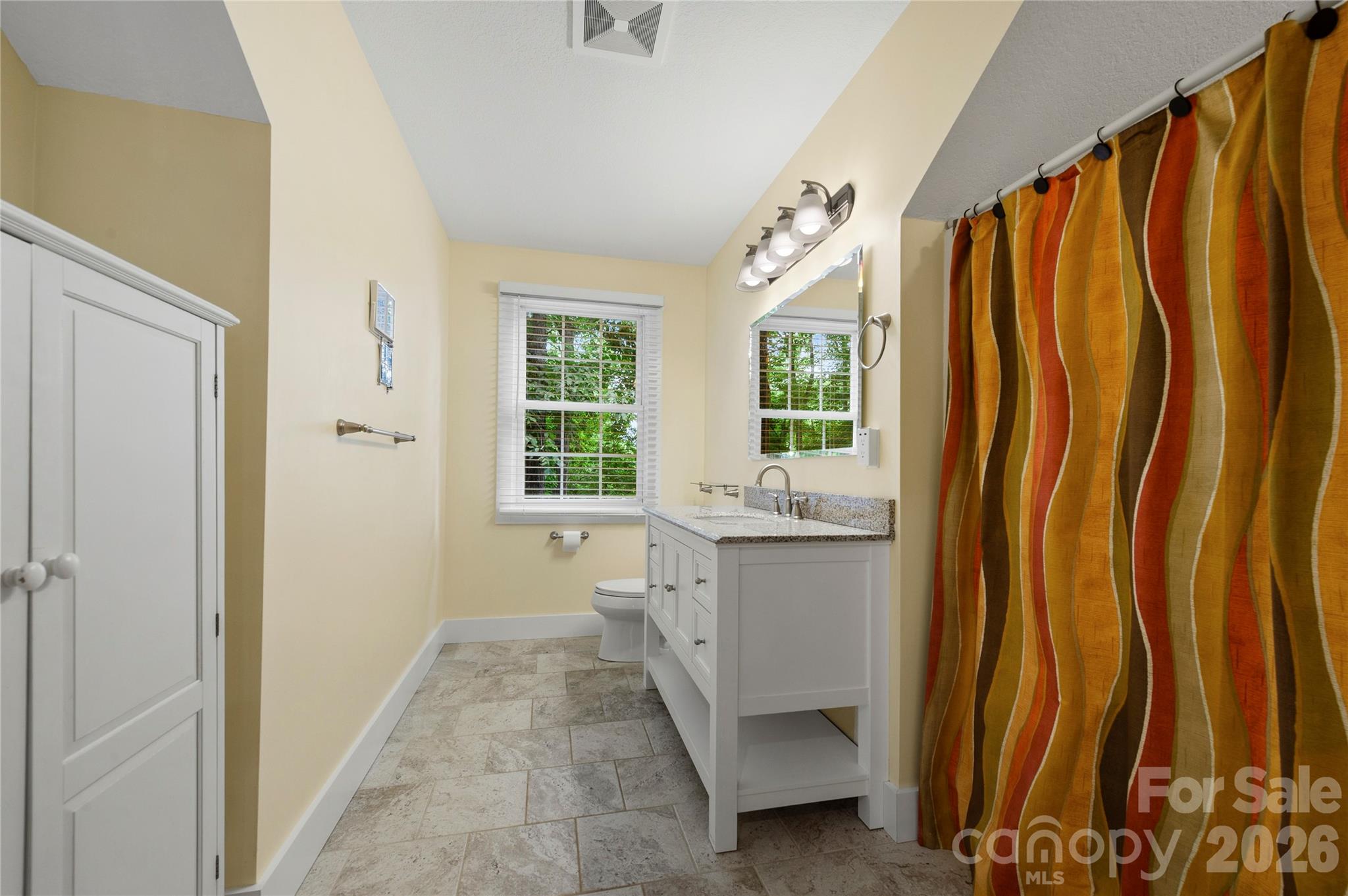 236 Holland Drive Property Photo 34