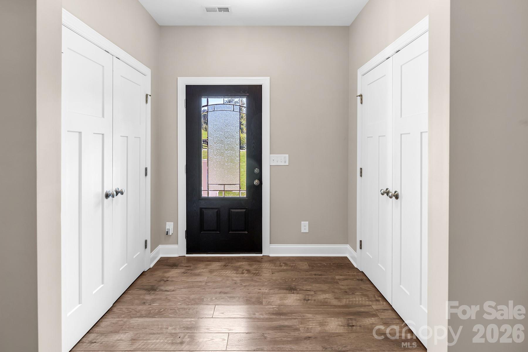 3825 Chevlot Hills Road Property Photo 3