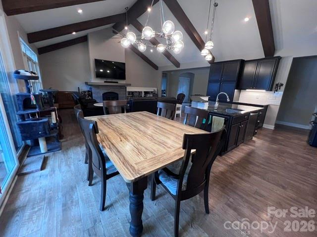 3825 Chevlot Hills Road Property Photo 8