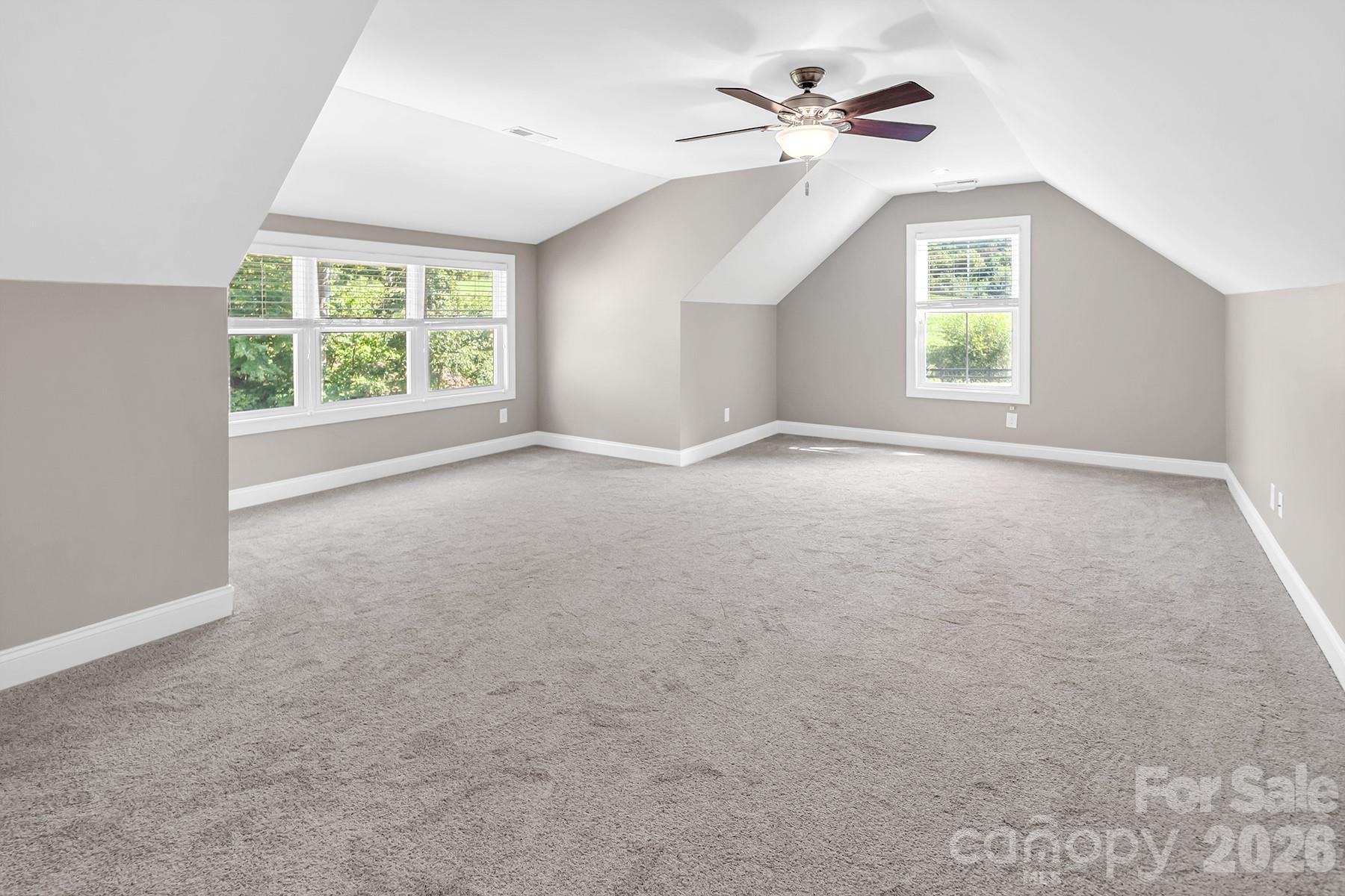 3825 Chevlot Hills Road Property Photo 21
