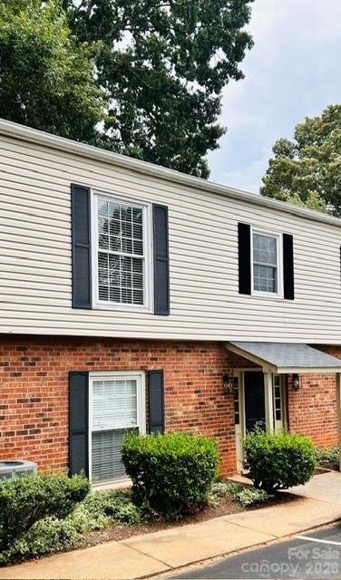 5925 Quail Hollow Road C Property Photo 1