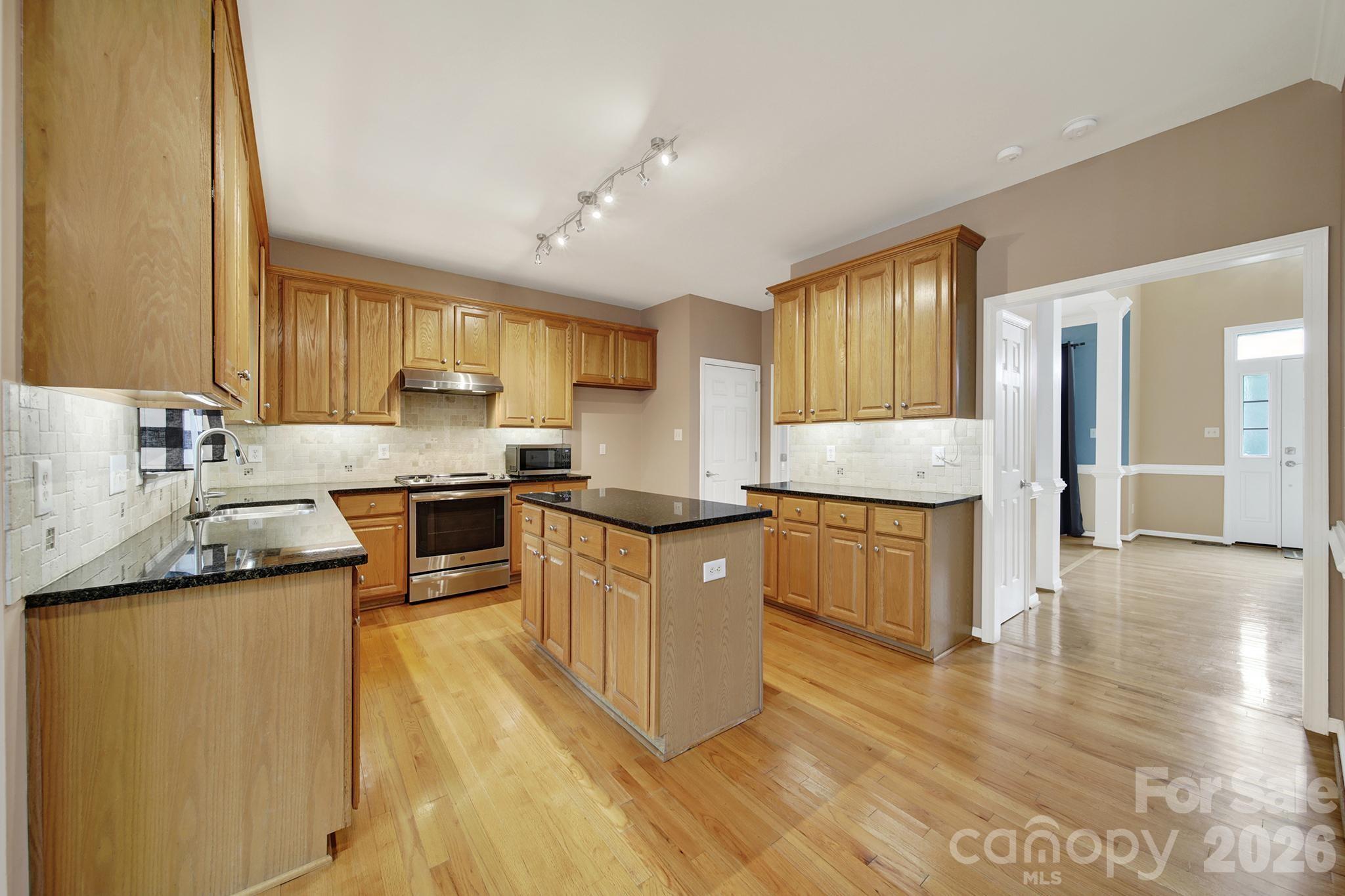 5709 Mallard Grove Road Property Photo 14