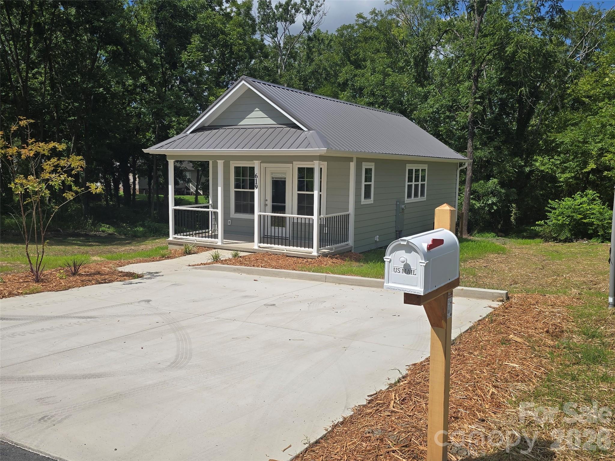 619 Railroad Avenue Property Photo 14