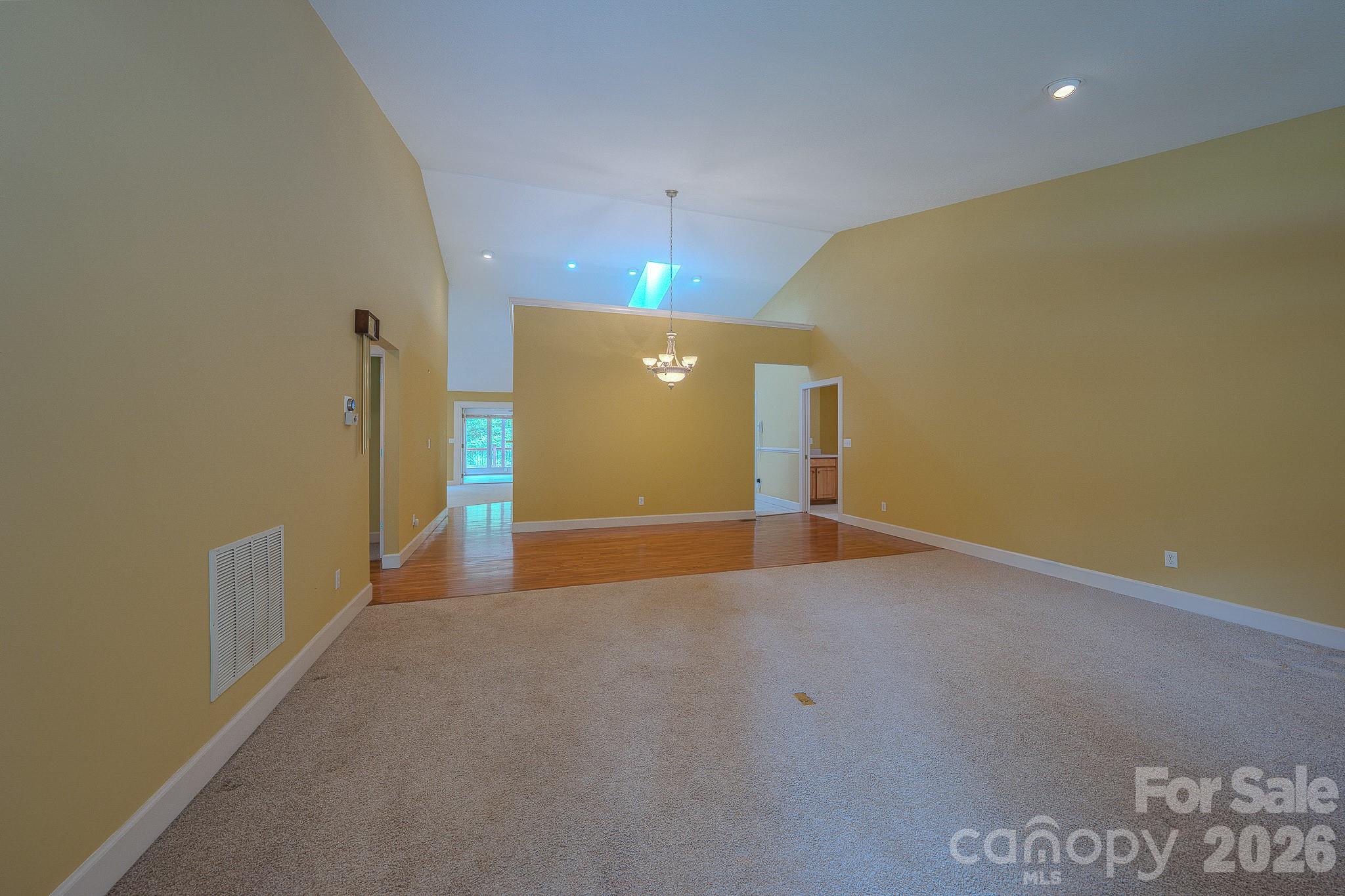 5 Kari Circle Property Photo 8