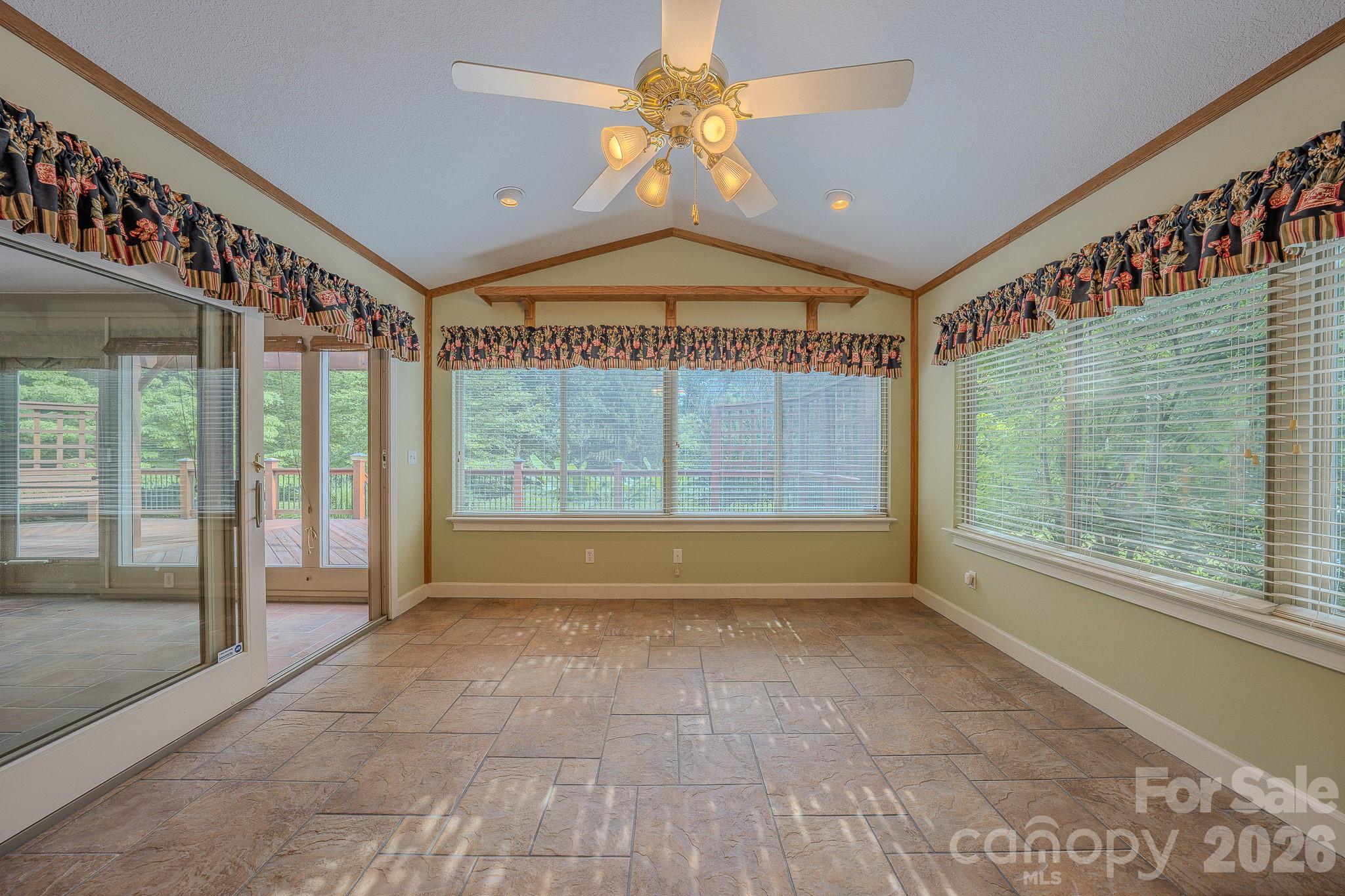 5 Kari Circle Property Photo 32