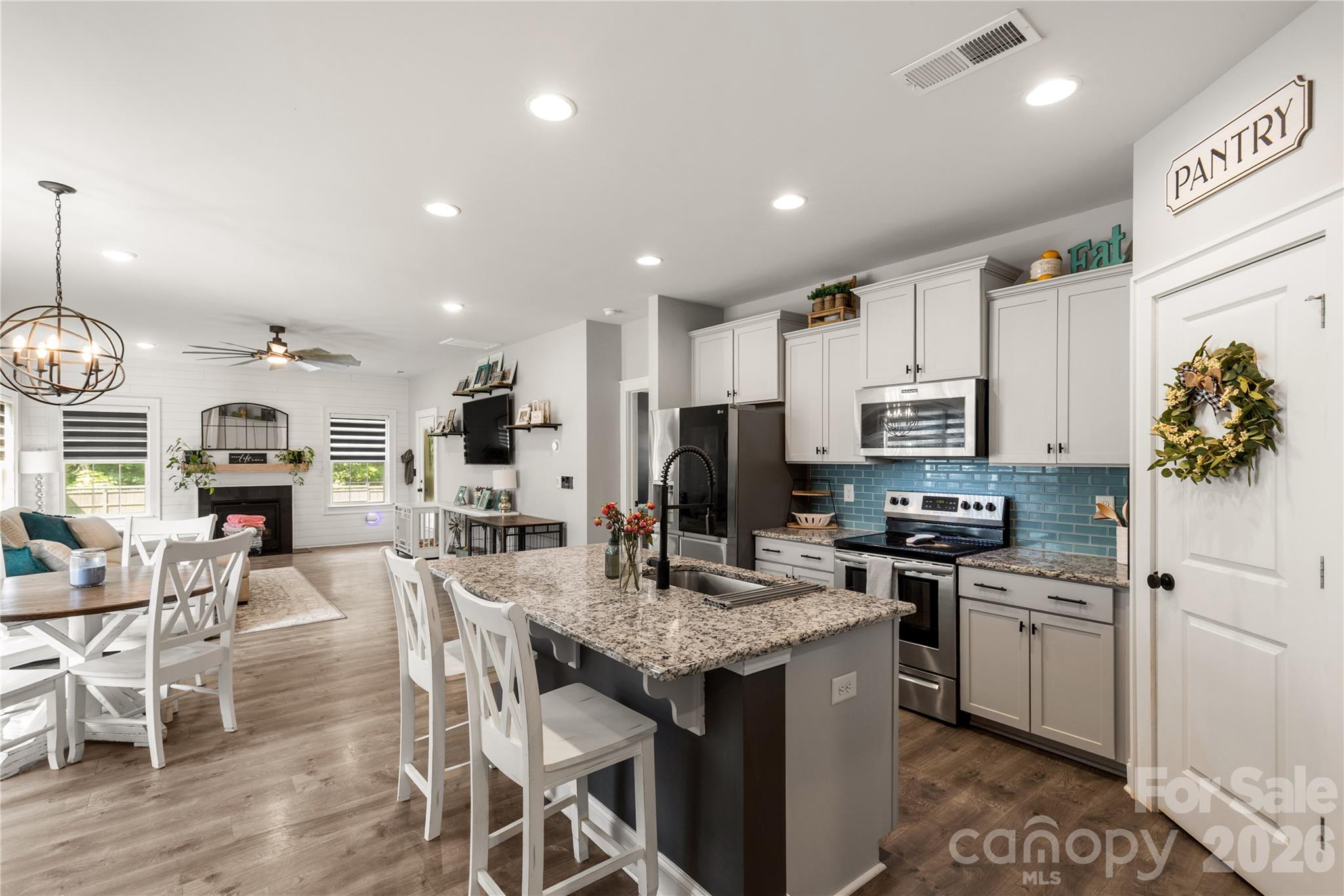 836 Hardin Street Property Photo 1