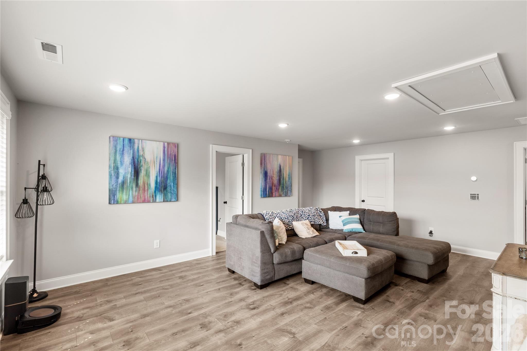 836 Hardin Street Property Photo 14