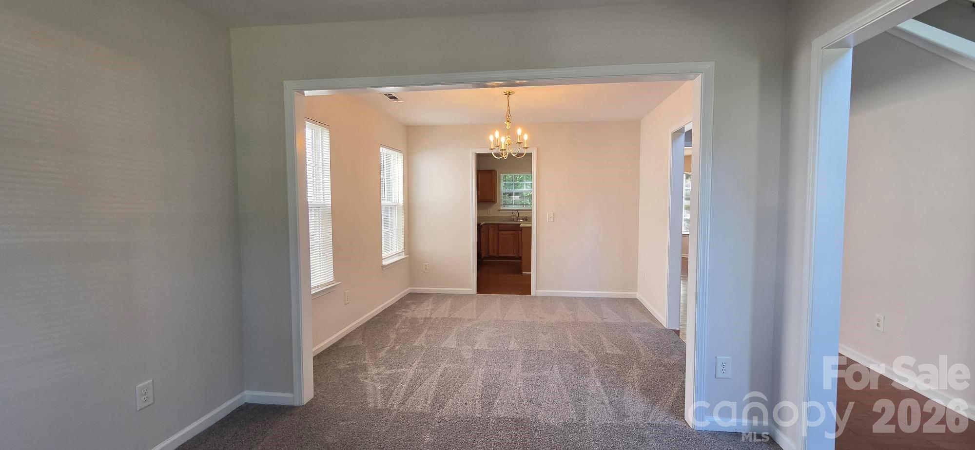 5708 Twin Brook Drive Property Photo 7