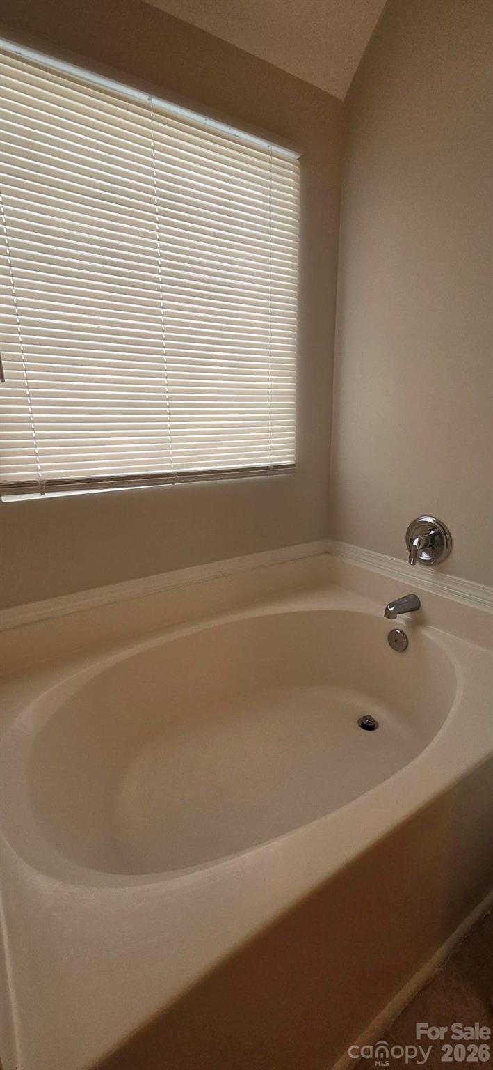 5708 Twin Brook Drive Property Photo 18