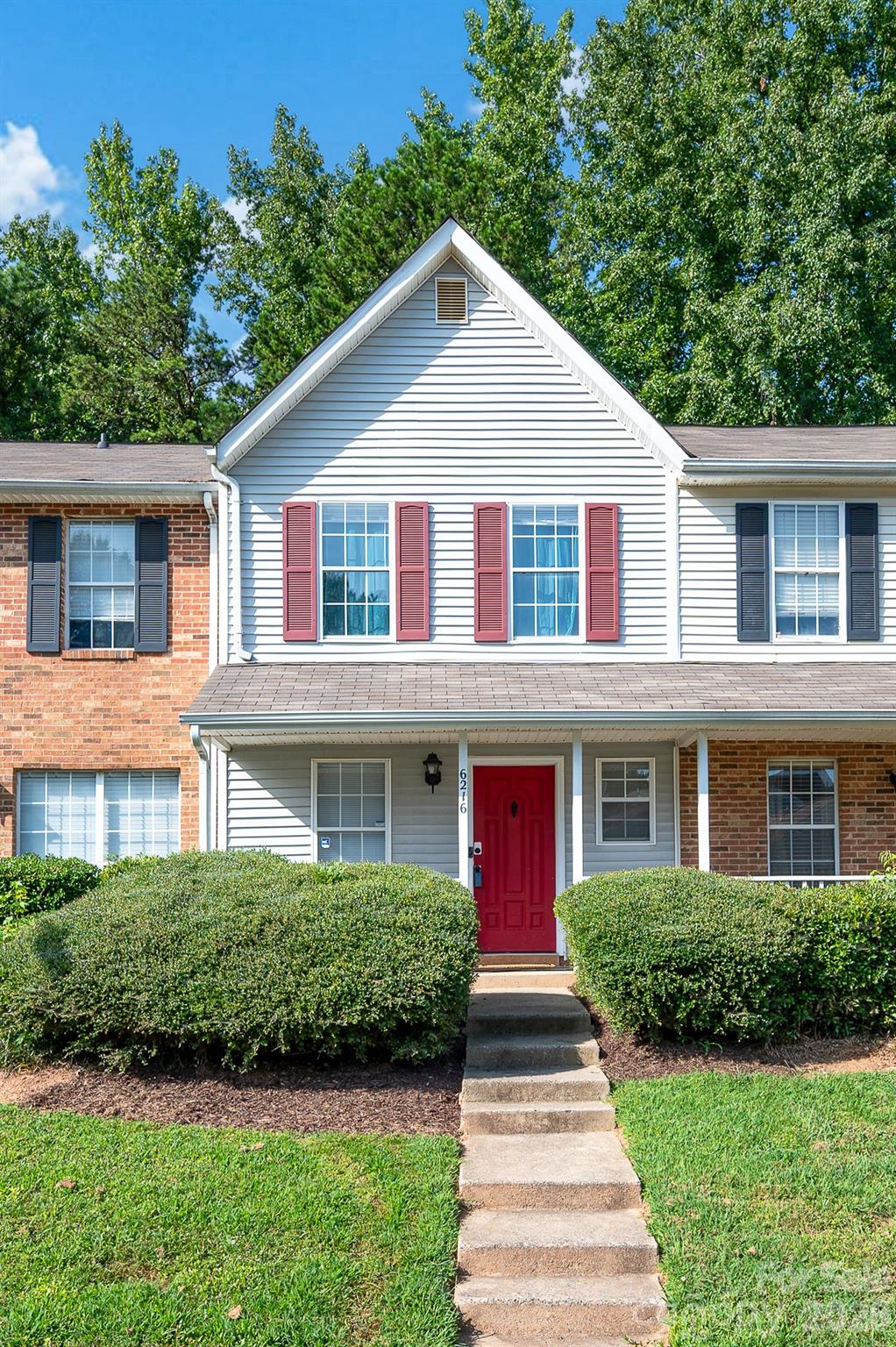 6216 Windsor Gate Lane Property Photo 18