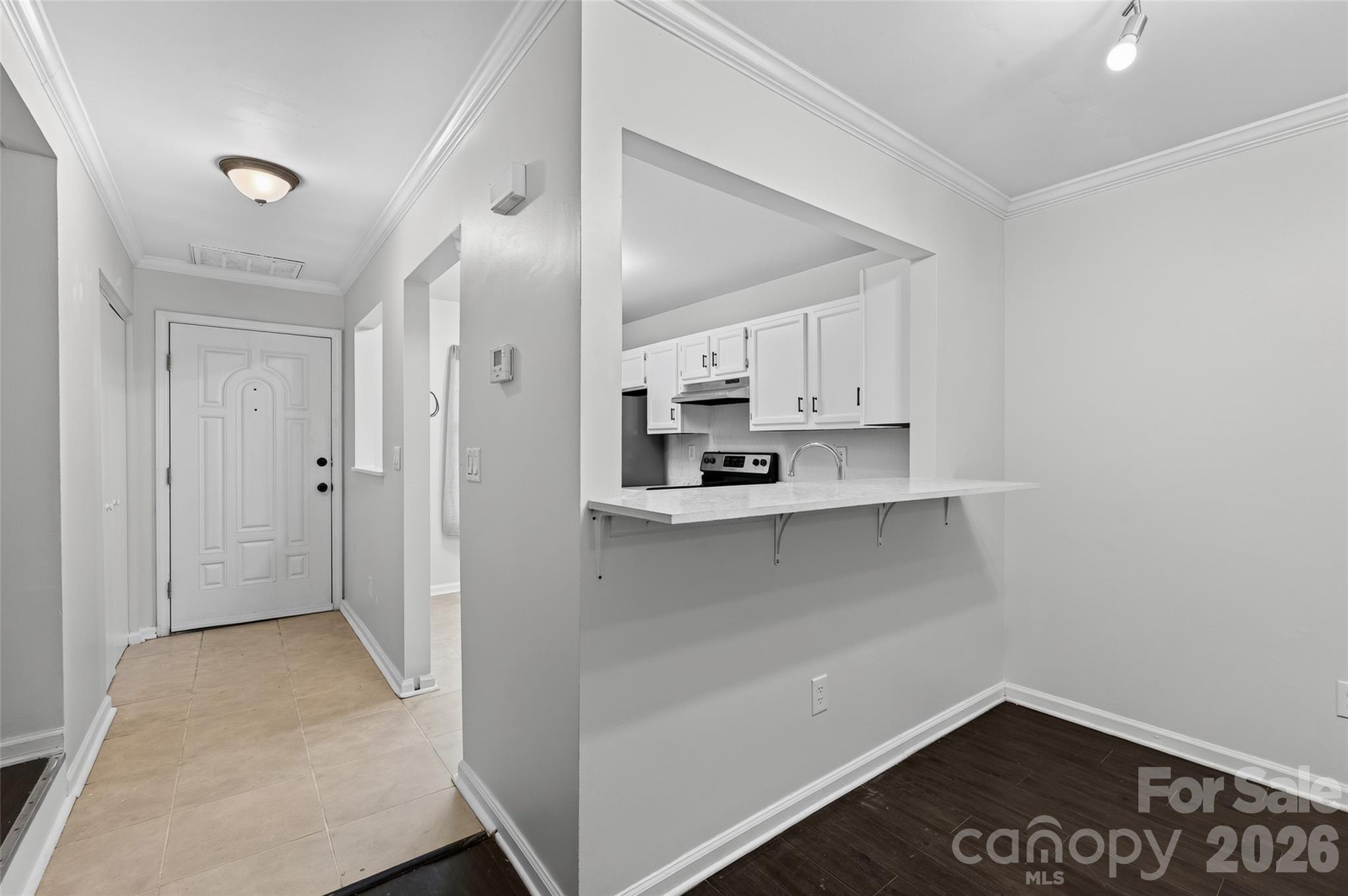 6216 Windsor Gate Lane Property Photo 21