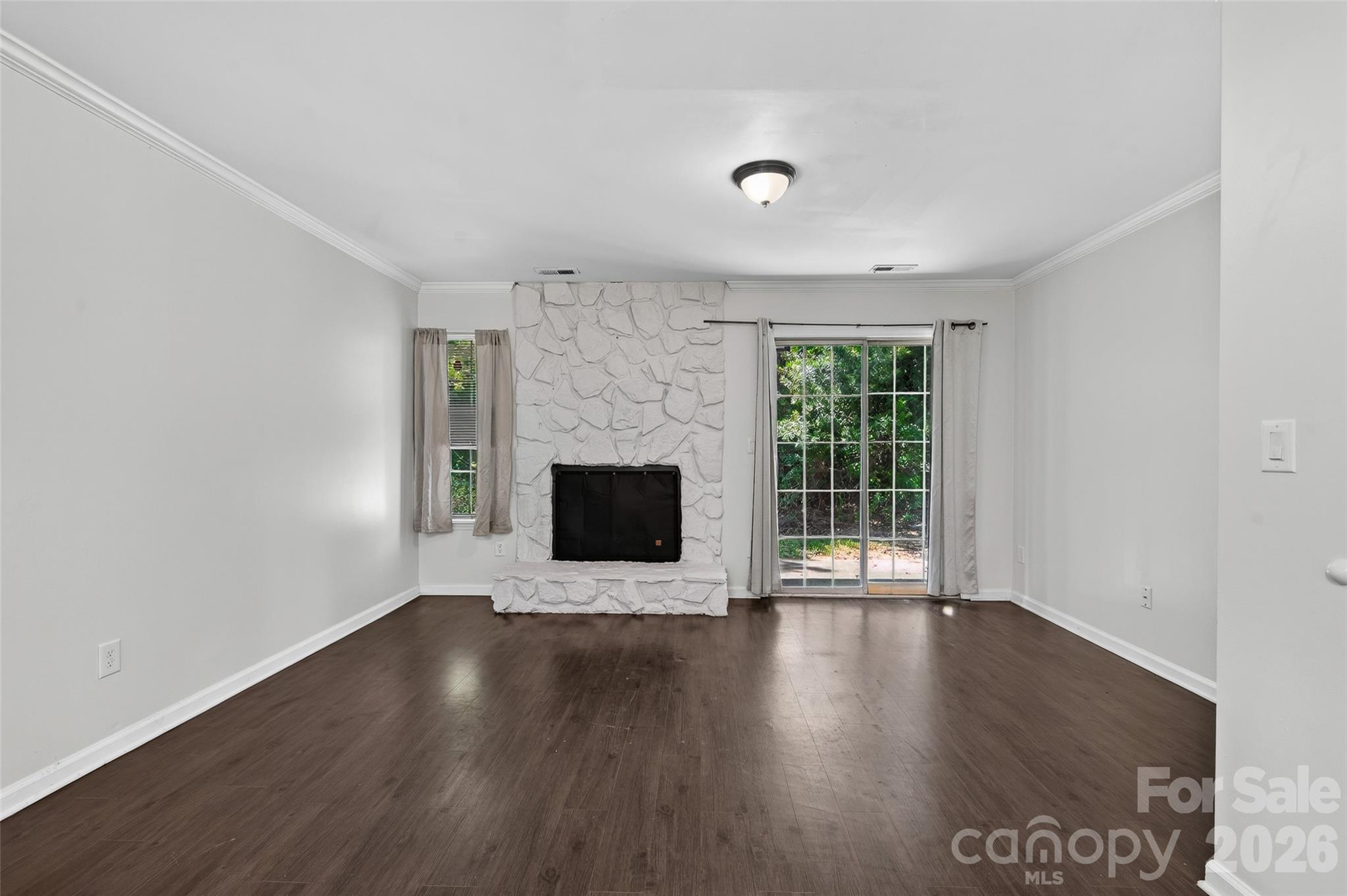6216 Windsor Gate Lane Property Photo 24