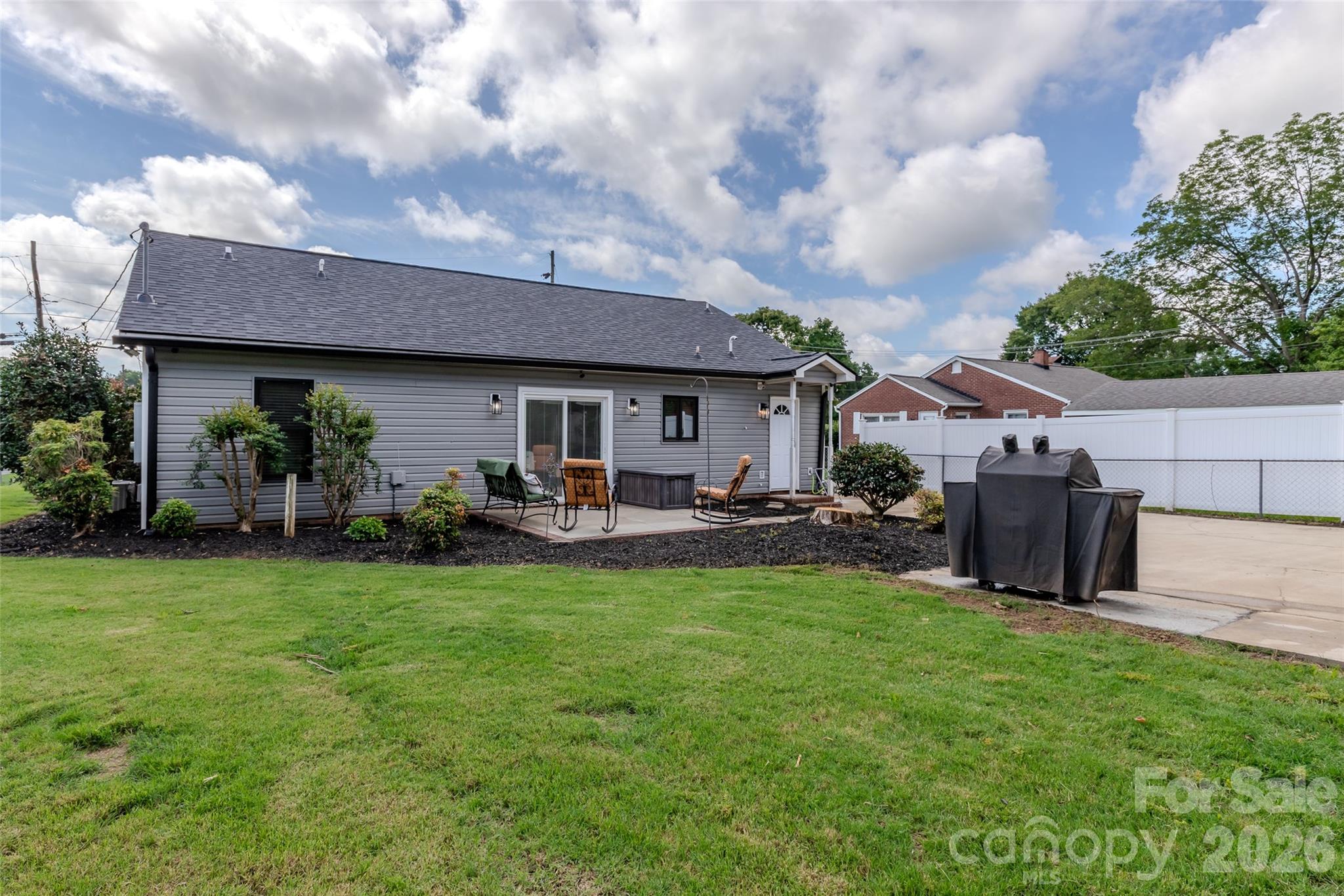 506 S Cansler Street Property Photo 6