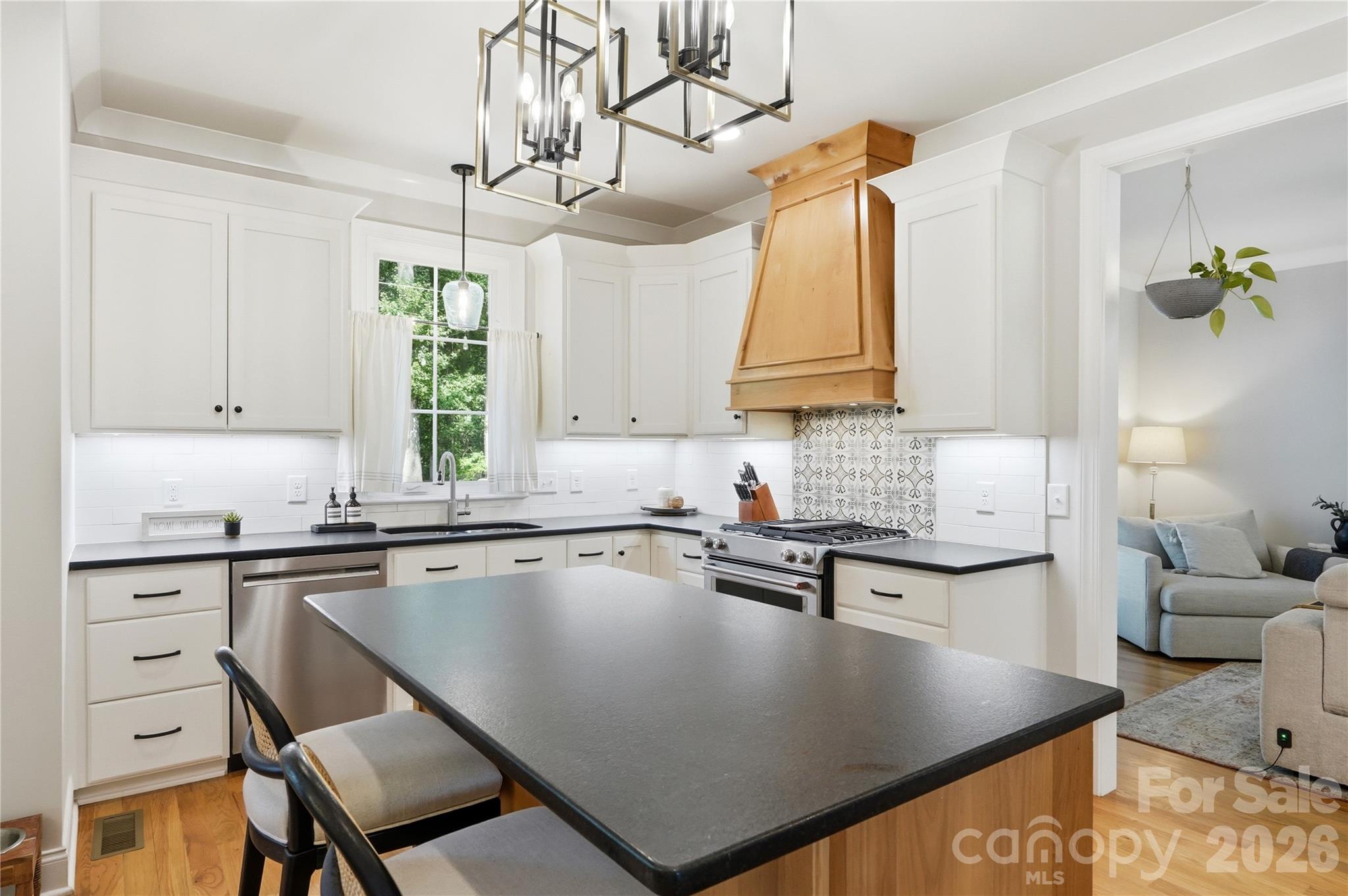 10154 Jim Sossoman Road Property Photo 15