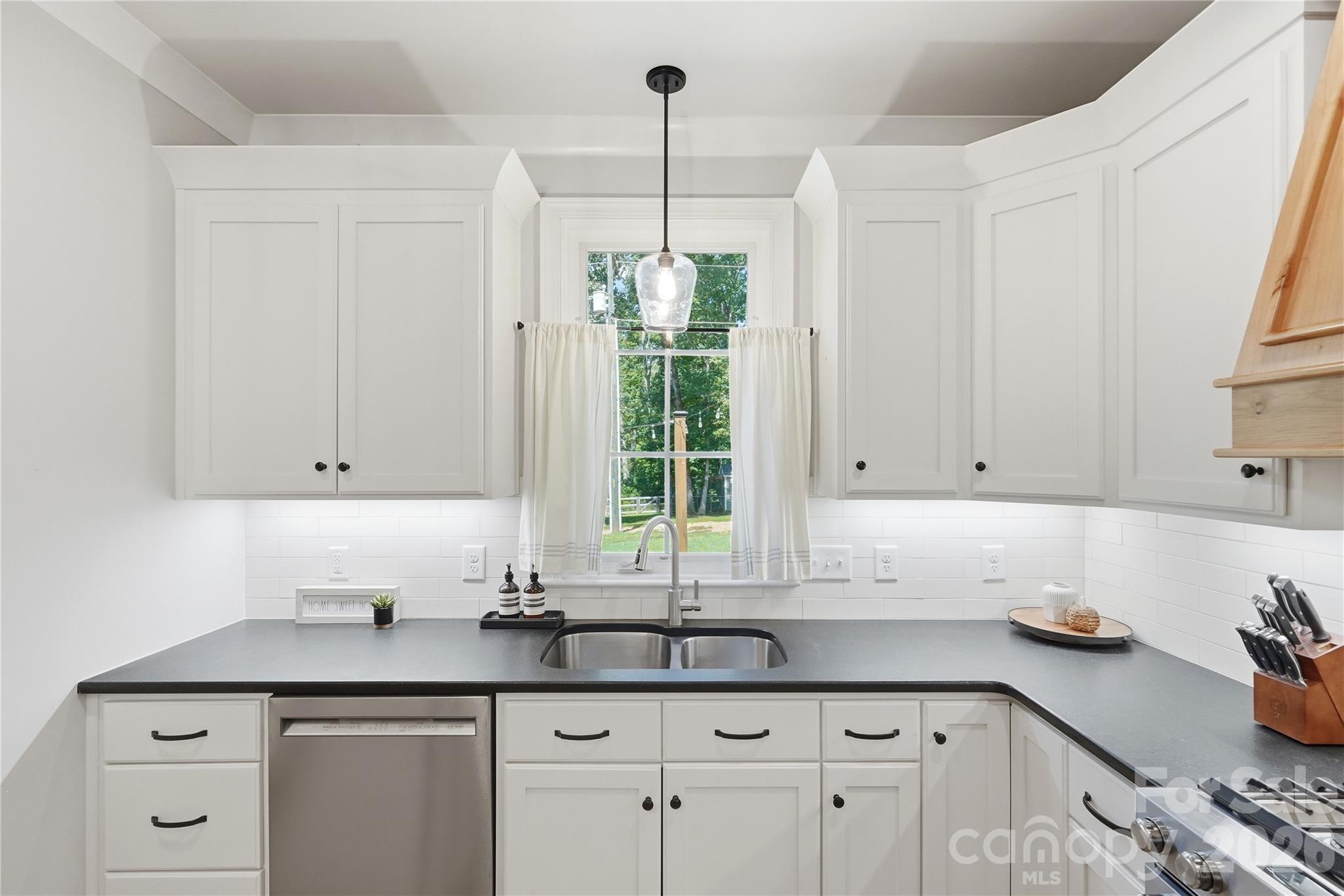 10154 Jim Sossoman Road Property Photo 19