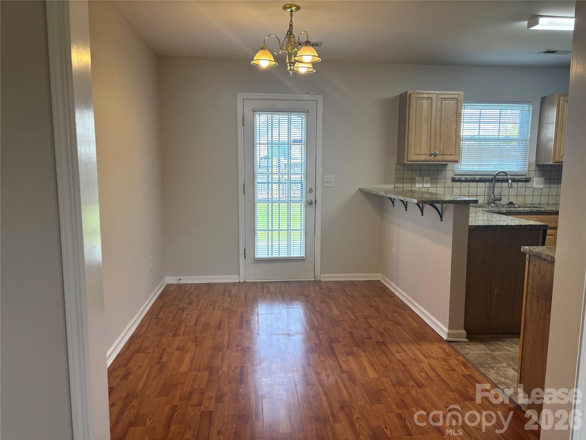 1426 Peach Park Lane Property Photo 6