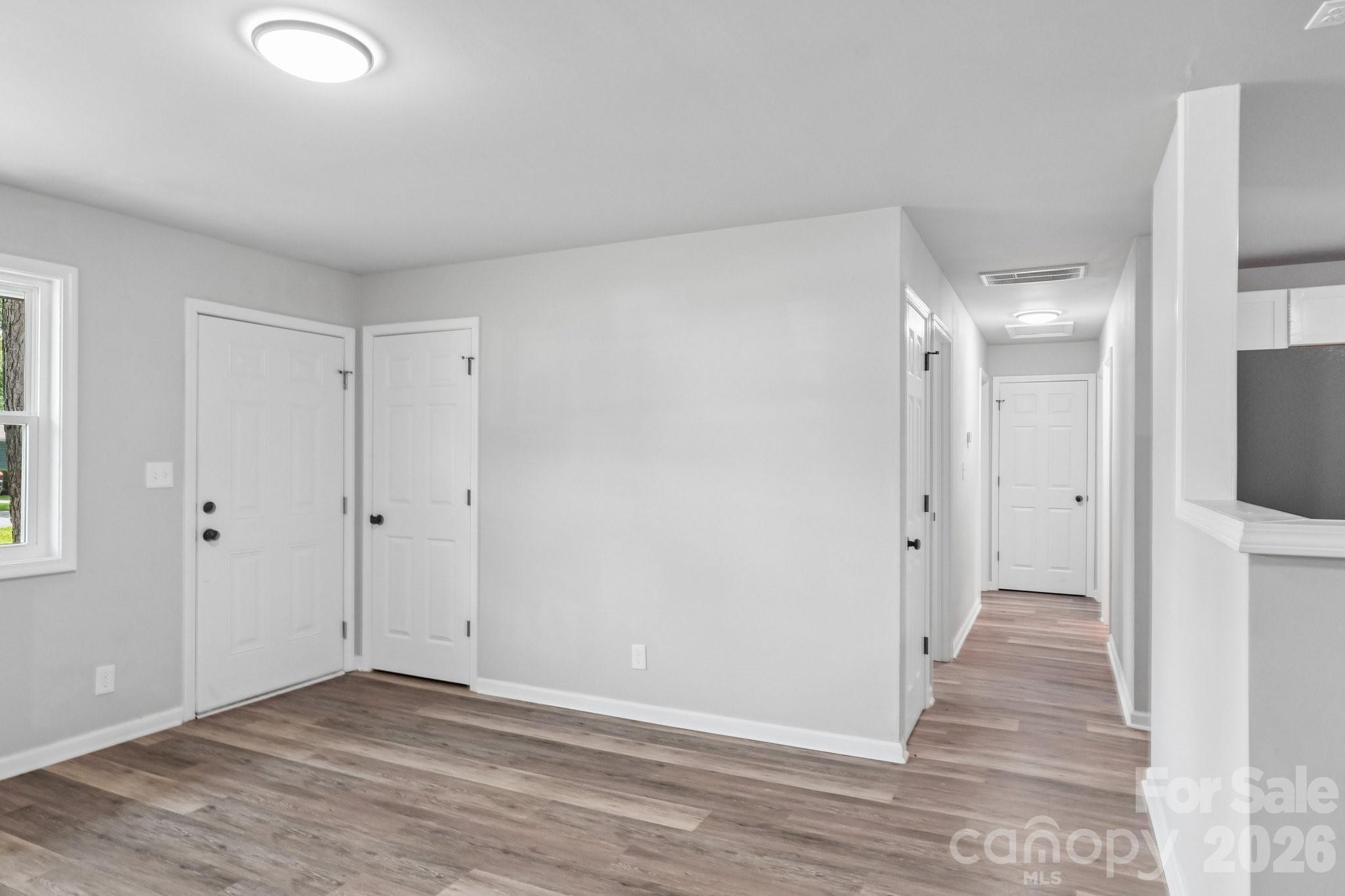 2545 Abelwood Road Property Photo 8